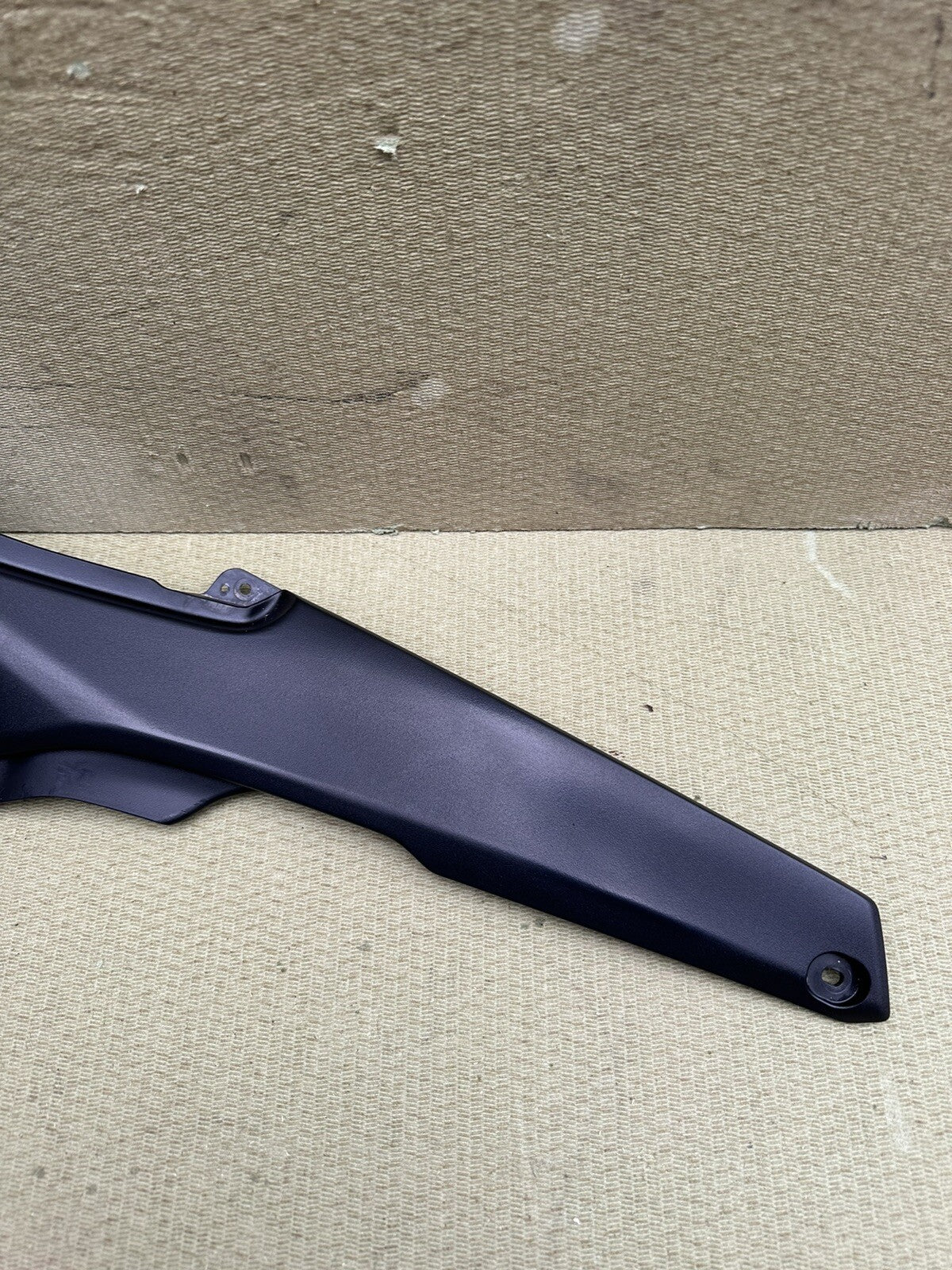 Yamaha Yzf R7 Yzf690 2022 - 2023 Right Side Fuel Tank Infill Fairing Right Tank