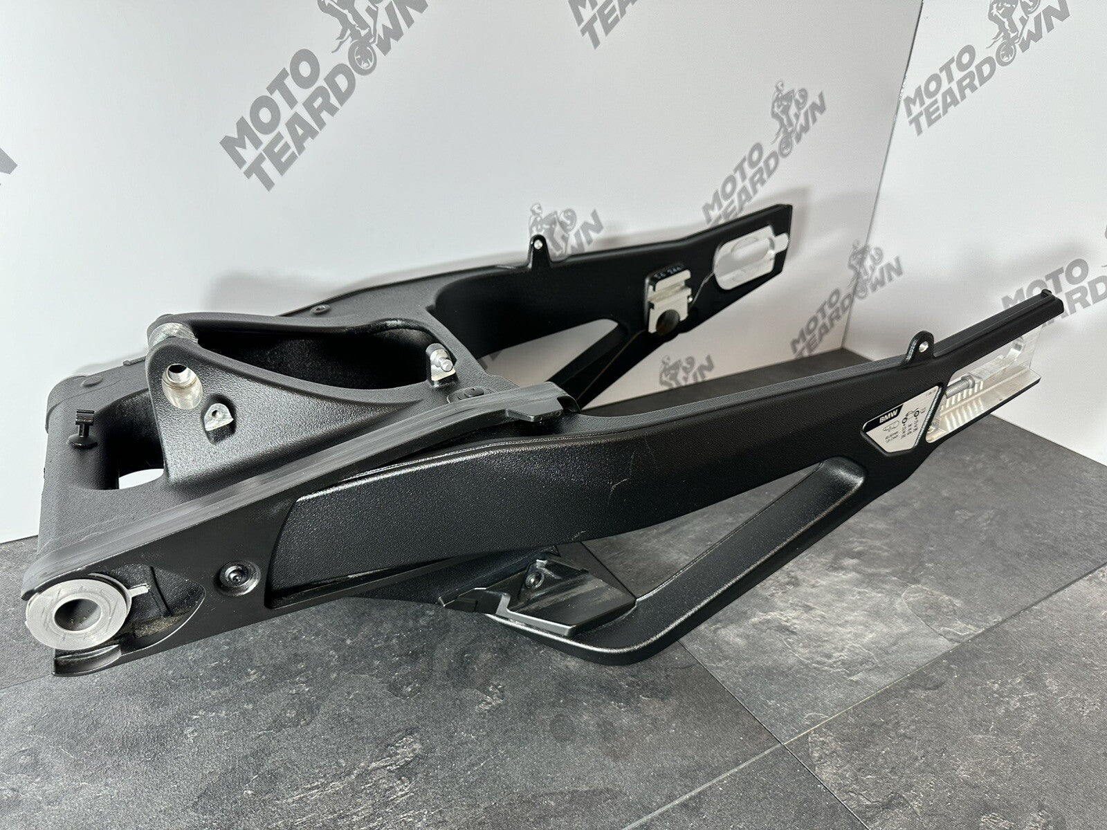 BMW S1000RR 2024 Swingarm Swinging Arm 2019-2025 MM S1000R M1000RR OEM