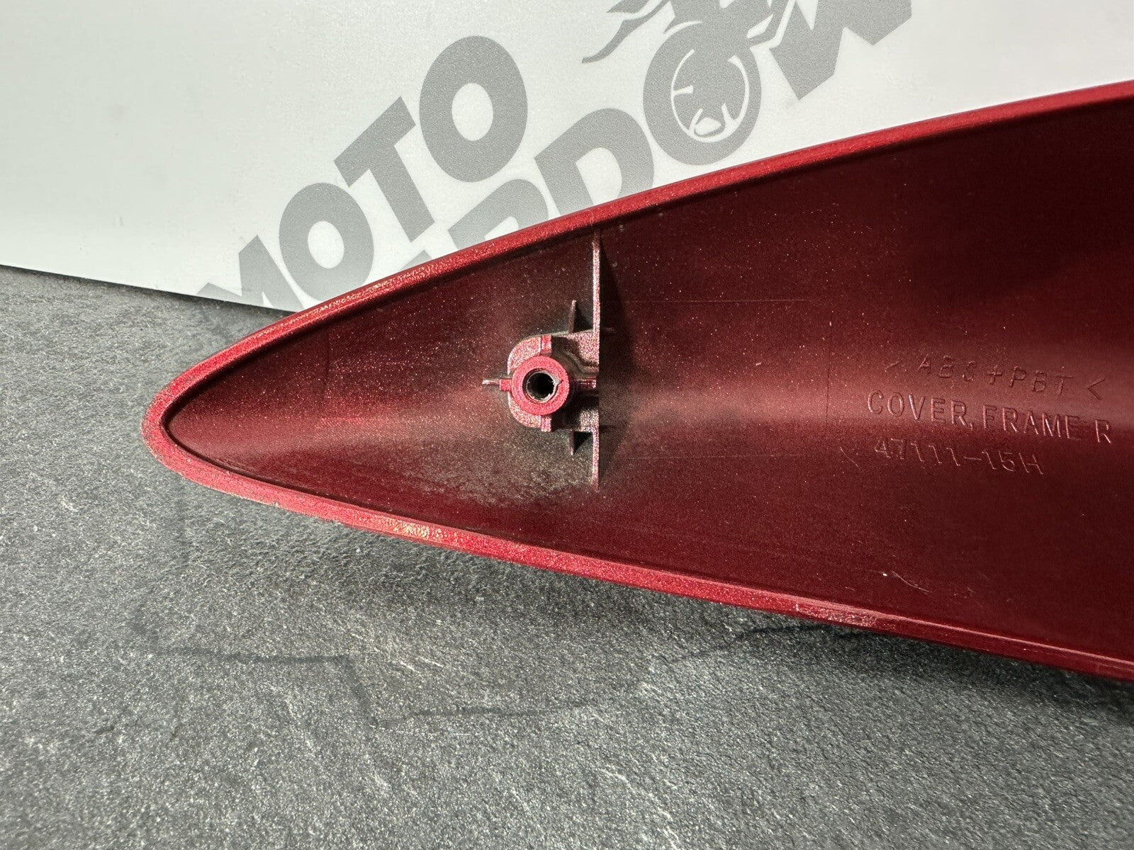 Suzuki GSXR 1300 2016 HAYABUSA Rear Right Frame Cover Side Cowl 18408 Miles OEM