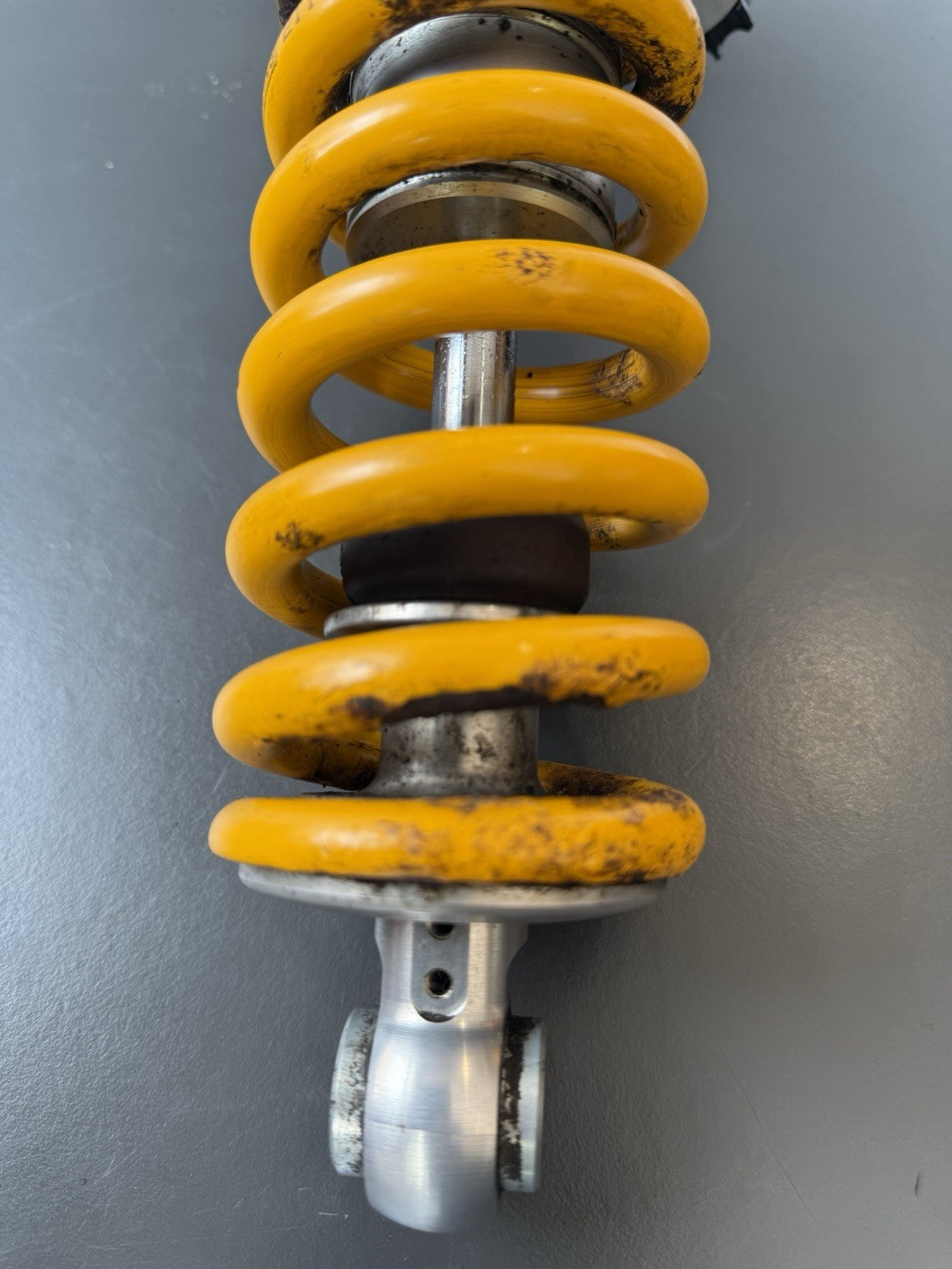 TRIUMPH STREET TRIPLE 675R OHLINS REAR SHOCK ABSORBER 675R OHLINS REAR SHOCK