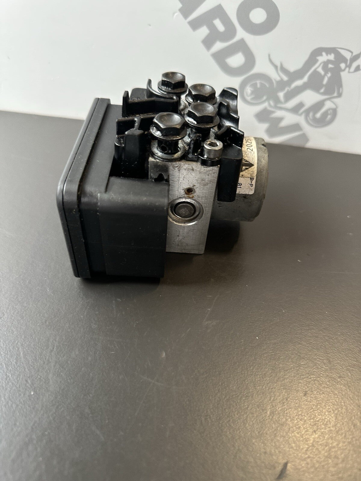 Triumph Street Triple 765S ABS Pump OEM Triumph Street Triple ABS Pump T2025721