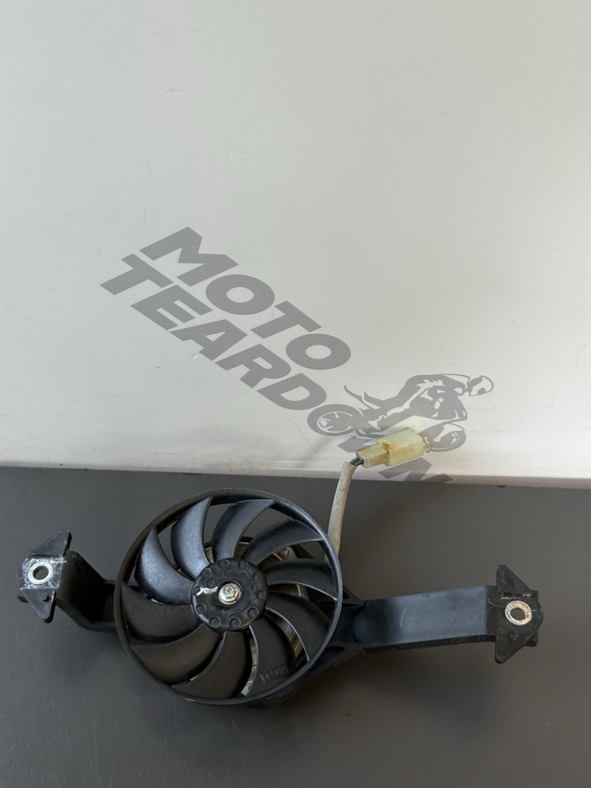 Suzuki GSXS 125 radiator cooling fan 2017 - 2022 GSXS 125 Radiator Fan OEM 2017