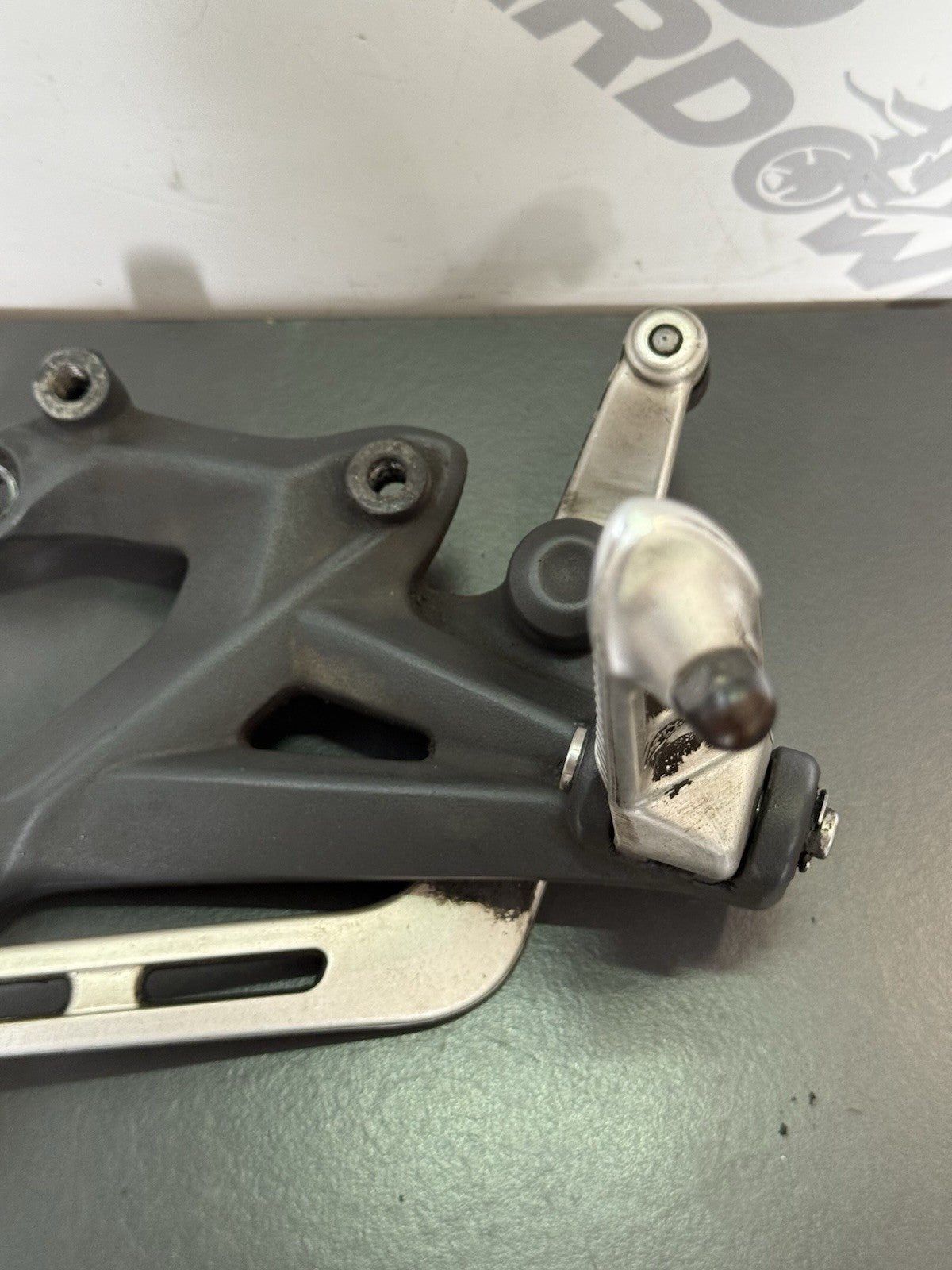 b40e4589-287e-4e7a-831d-07cb75ce7a37