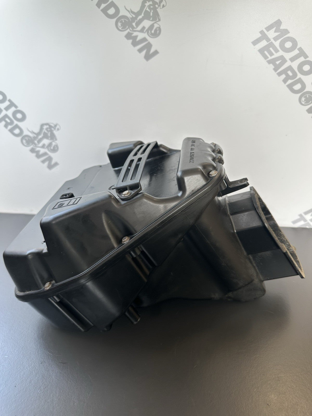 Triumph STREET TRIPLE 675 Airbox 2007-2011 Triumph Street Triple 675 Air Box OEM