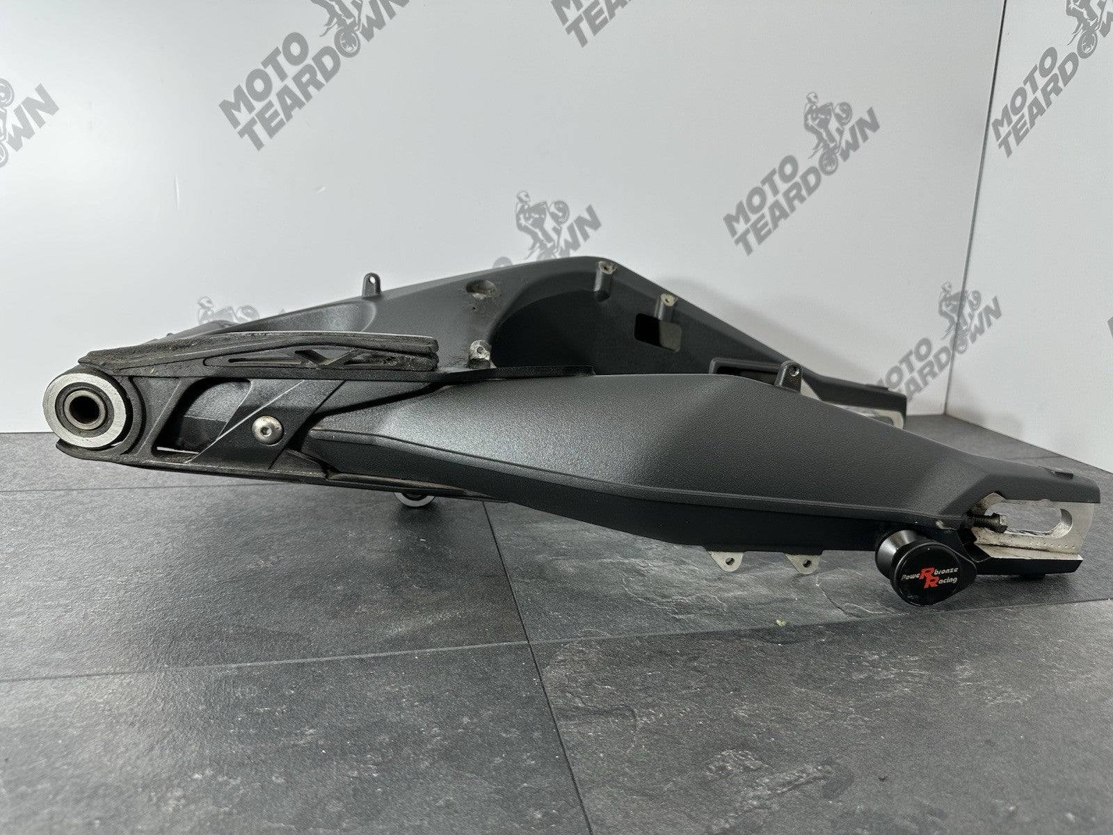 Triumph Street Triple 675 R 2015 Swingarm Swinging Arm 2013-2016 16470 Miles OEM