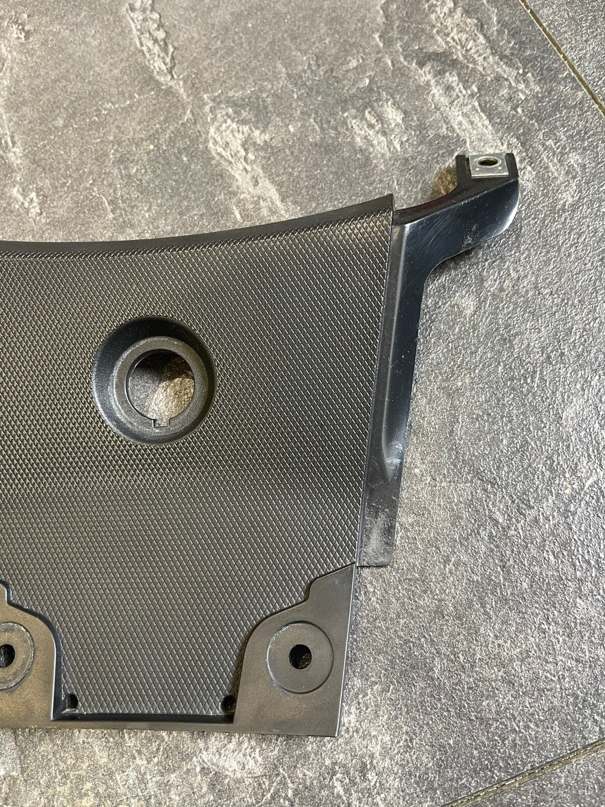 Suzuki GSXR 1000 2017 Seat Fairing Lock Panel 2018 AL7 2017-22 Only 5129 Miles