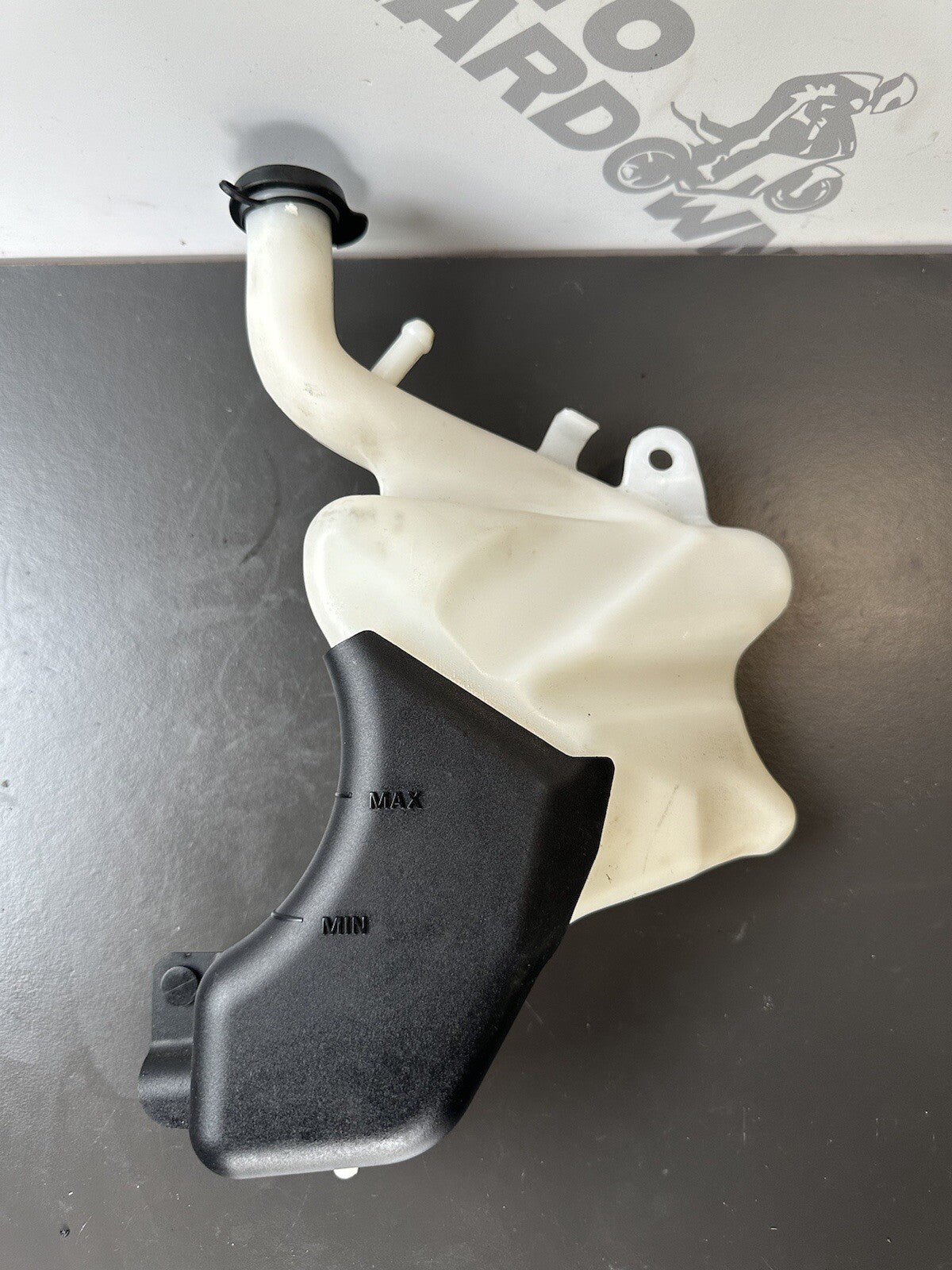 Triumph Speed Triple 1050 Coolant bottle header tank 2011-2015 T2105000 OEM