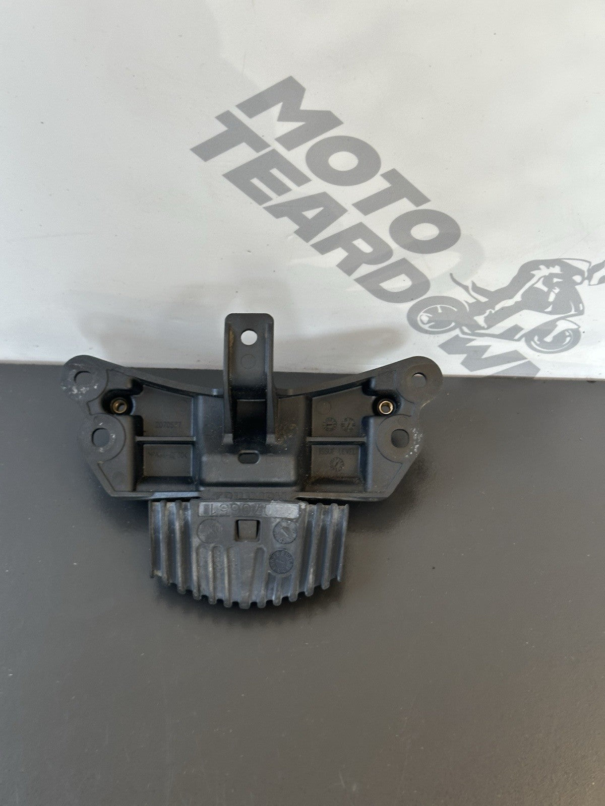 TRIUMPH STREET TRIPLE 765R 765RS REAR SUBFRAME BRIDGE T2070577 2017-2019 OEM