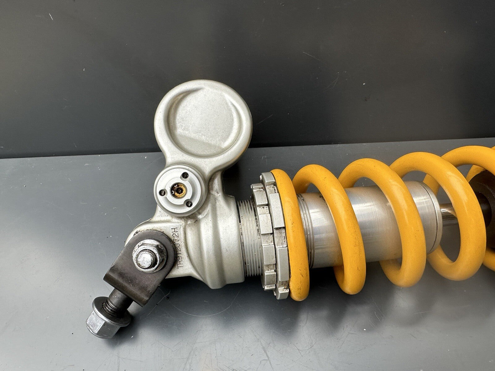 TRIUMPH STREET TRIPLE 765 RS OHLINS REAR SHOCK 2017 *UK ONLY* Ohlins Rear Shock