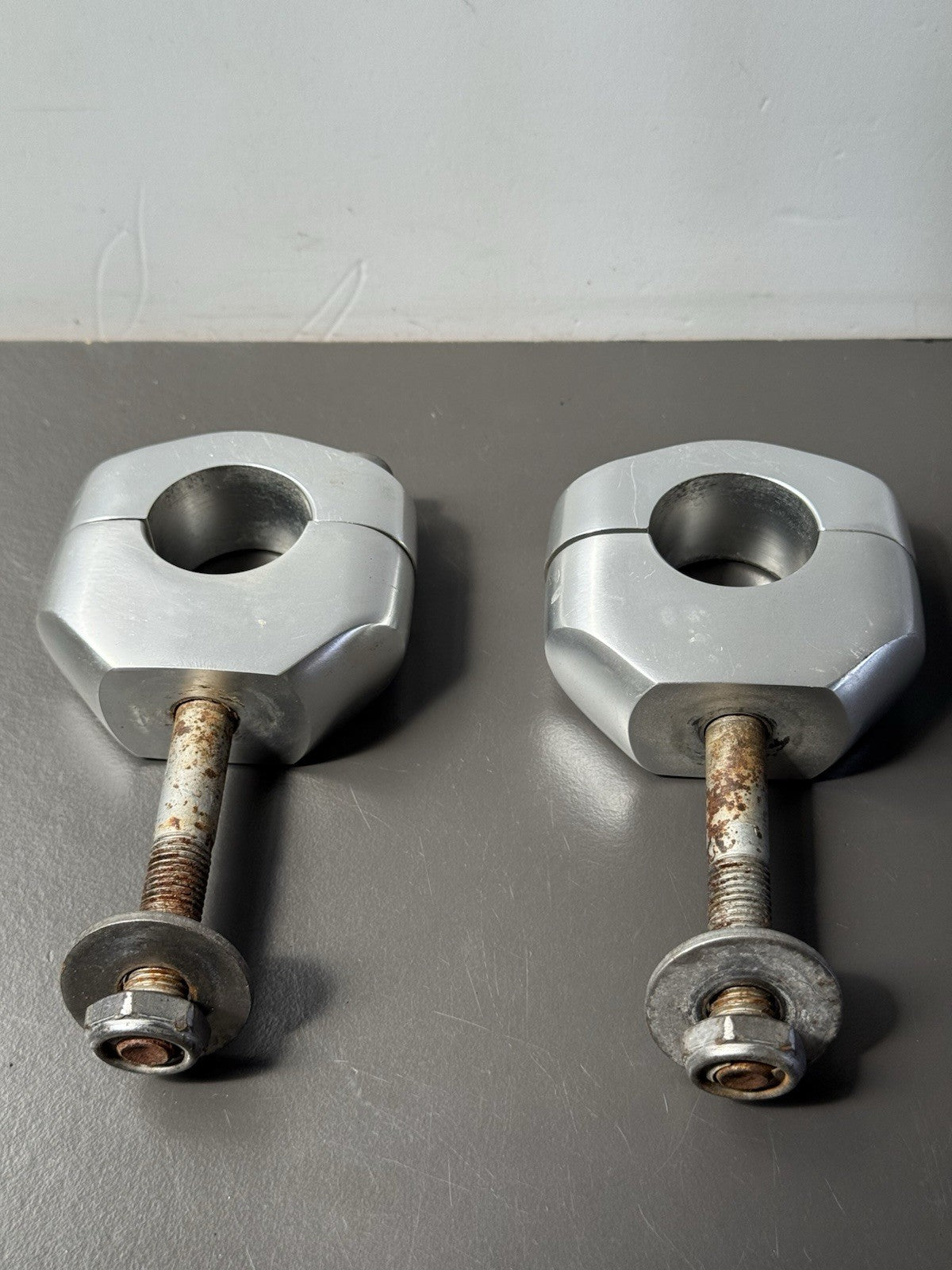 Triumph Street Triple 675 Handlebar Riser Handlebar Clamp Set OEM 2007-2011 675R