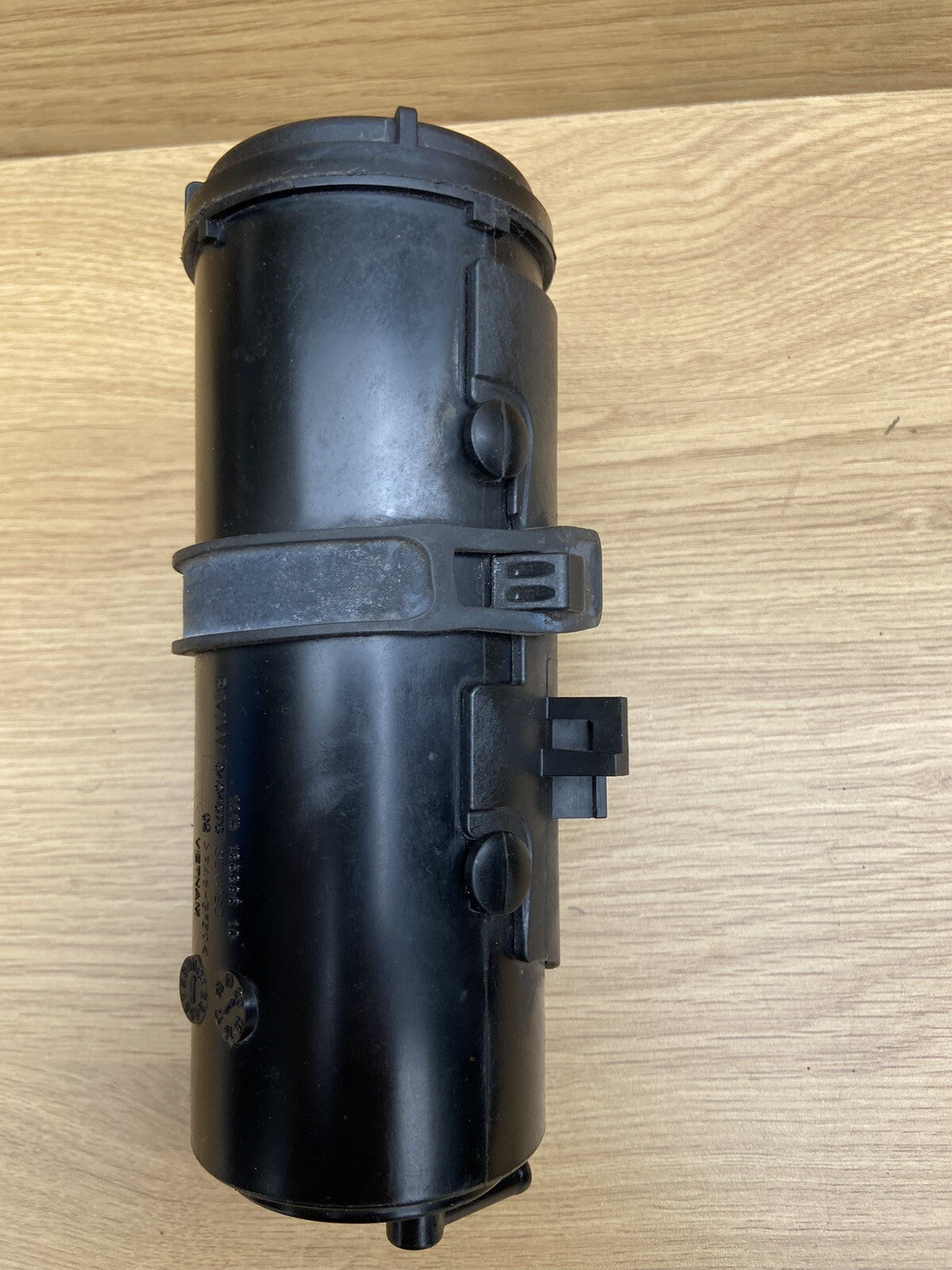 BMW S1000R Sport 2021 Emission vacuum pump S1000R Evap Pump OEM 7953 Miles
