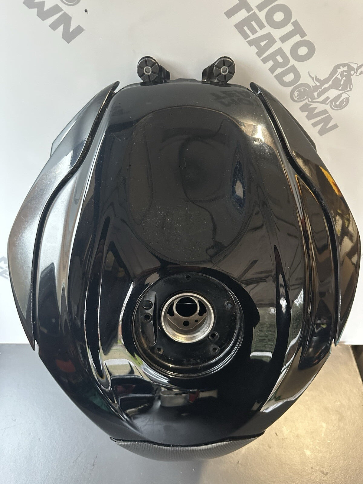Suzuki GSXR600 GSXR750 Petrol fuel tank 2011 - 2016 GSXR 600 750 L1-L6 UK ONLY