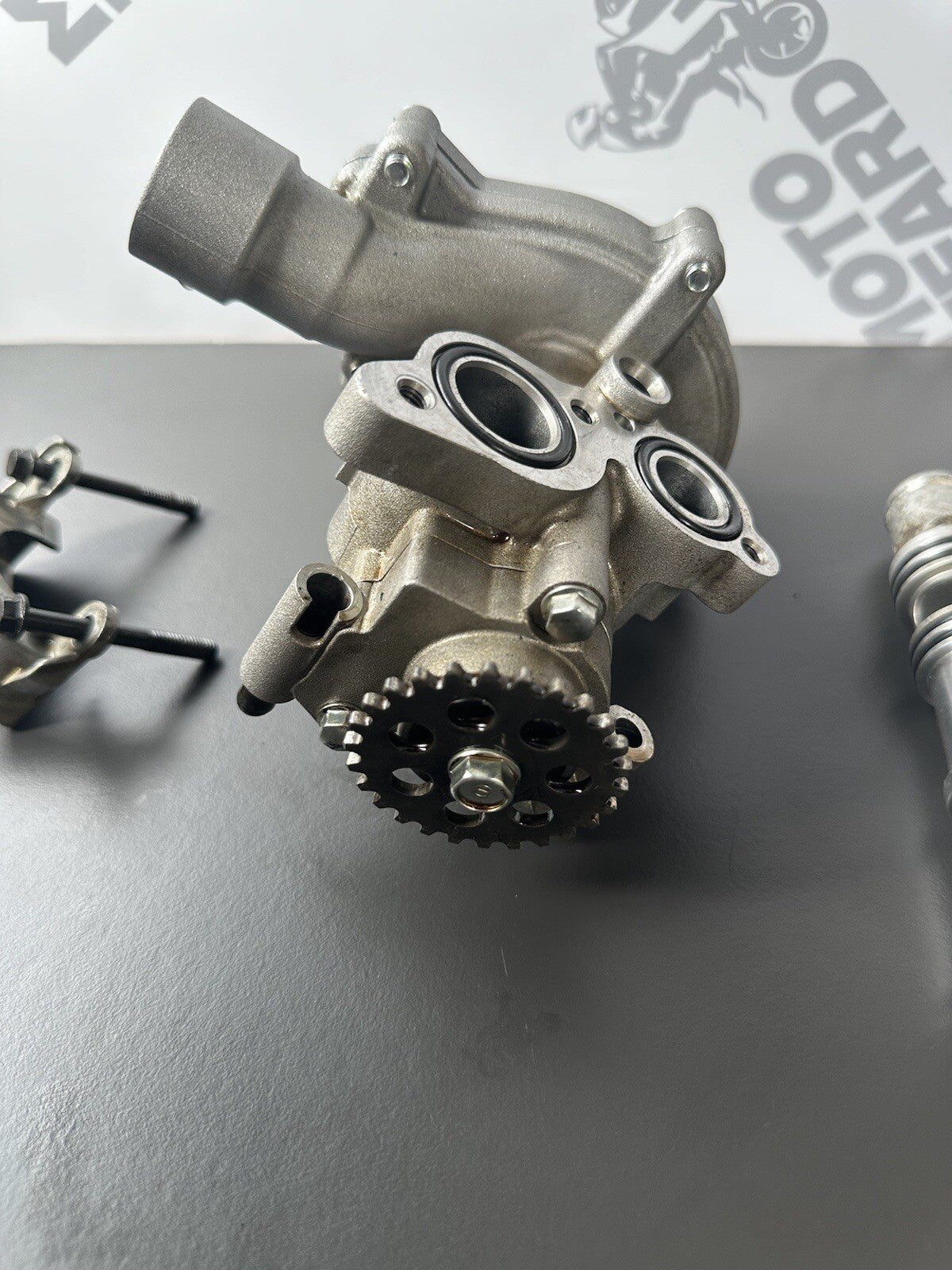 Triumph Street Triple 765 RS 2017 water pump 2017-2019 Engine Pump 765RS Water