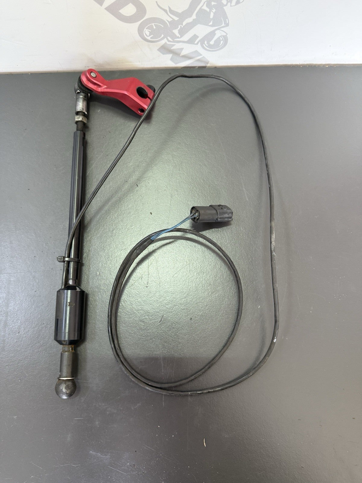 f8b4280f-43d0-4c95-a921-87b95d5b6fc6