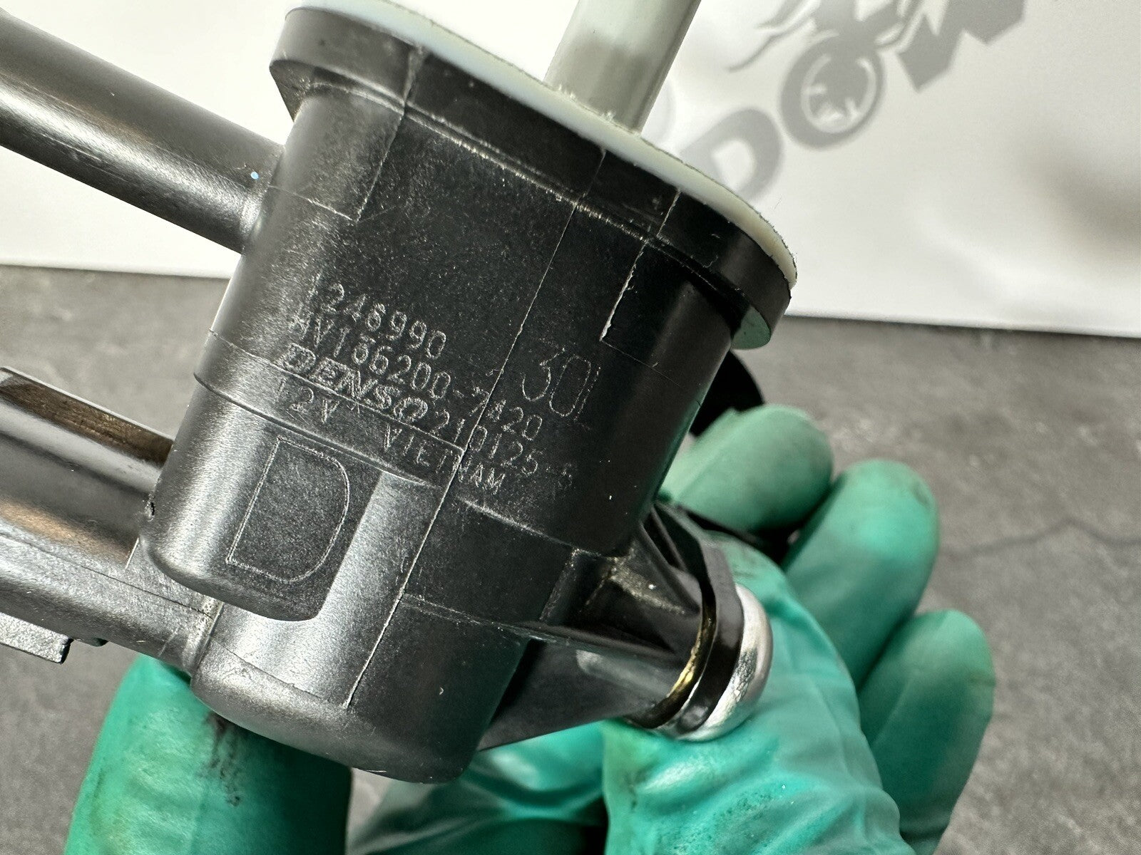 Triumph Street Triple 765 RS 2022 EVAP Purge Valve 2751 Miles 2020-2023 OEM