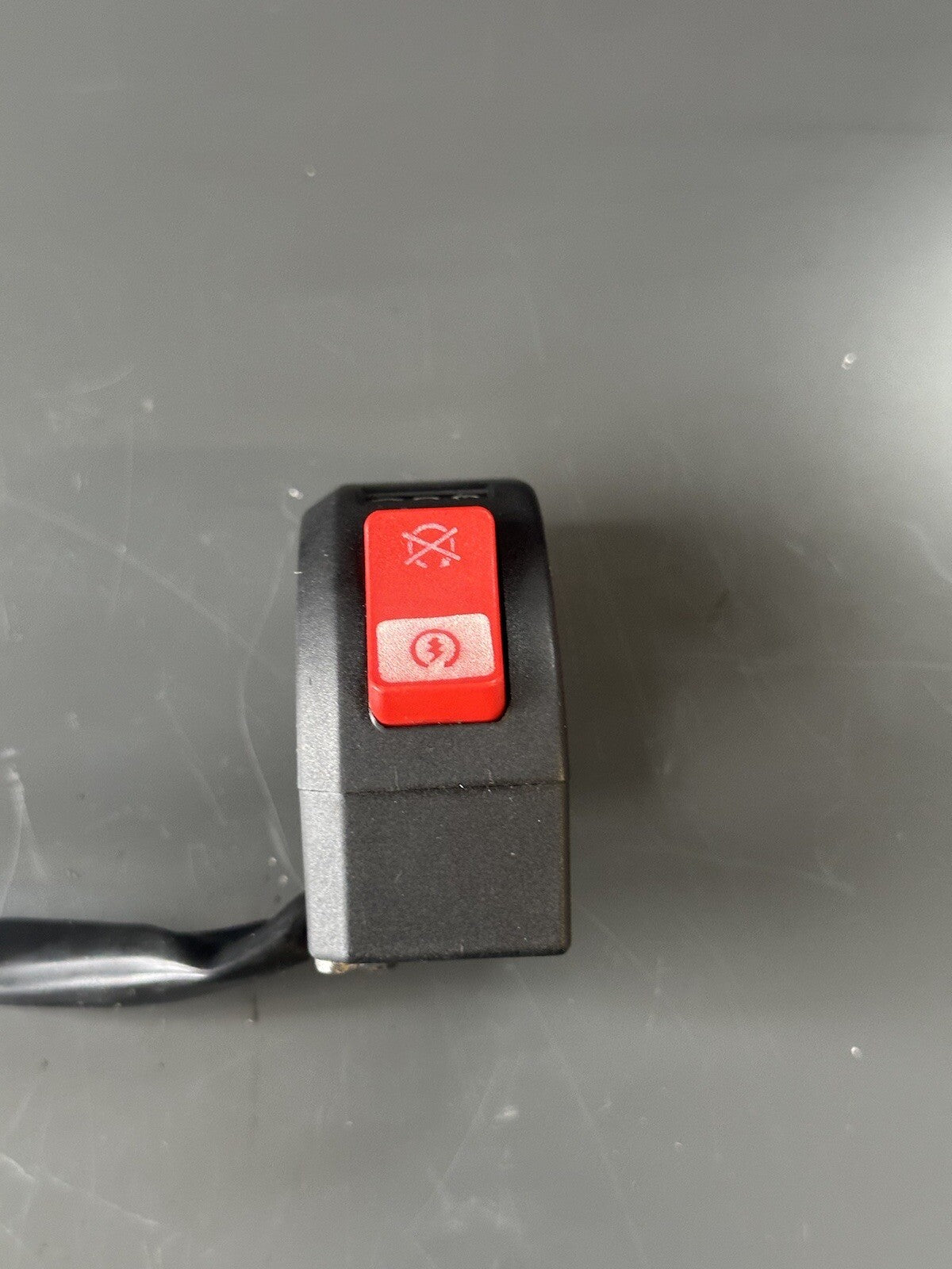 KTM 790 Right Switch 790 Right Kill R/H Right Switchgear 2018-2020 - 76011074000