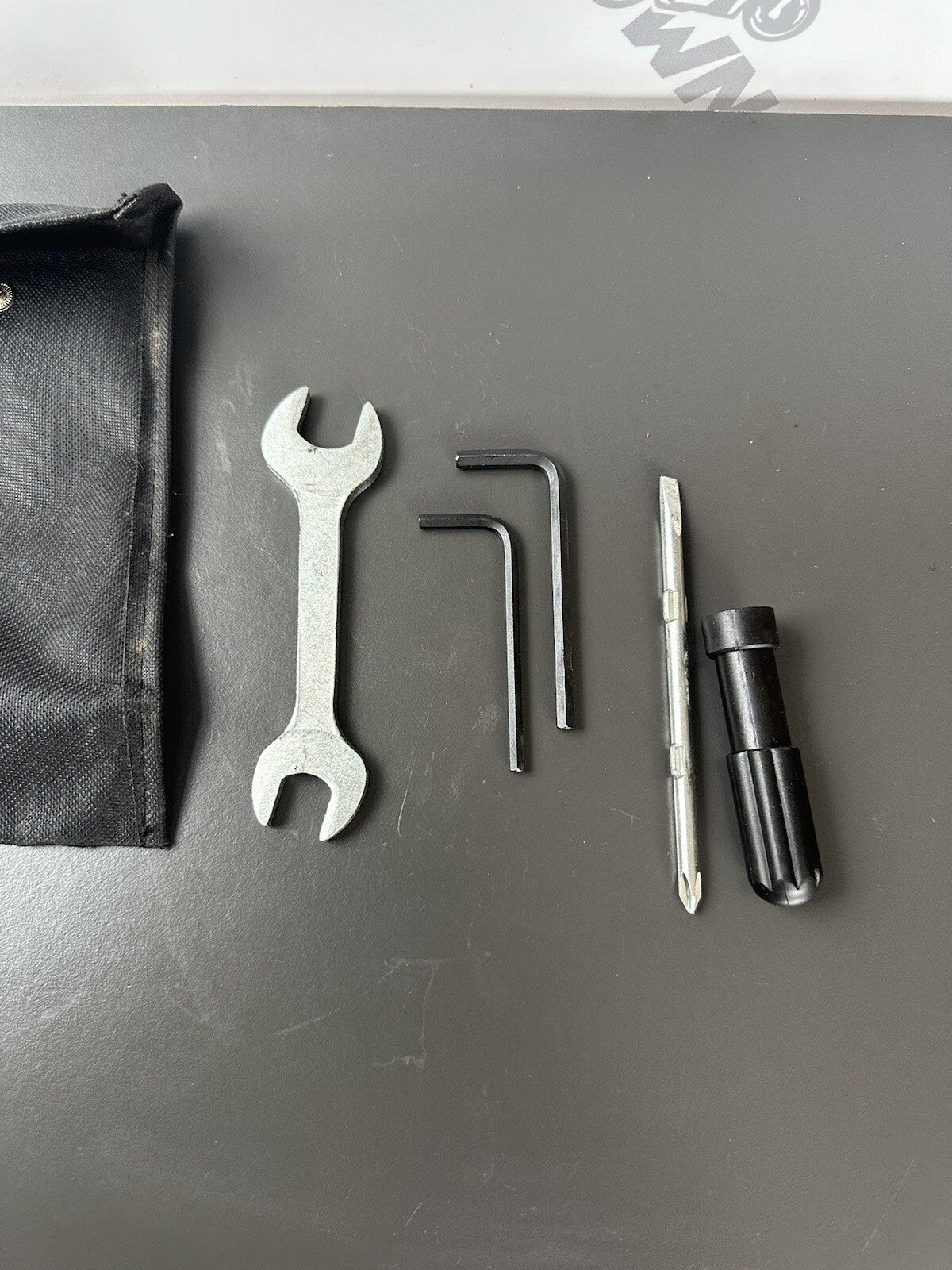 Kawasaki Z900 ZR900 2021-2022 Genuine Tool Kit Z900 Tool Kit ZR900 Tool Kit OEM