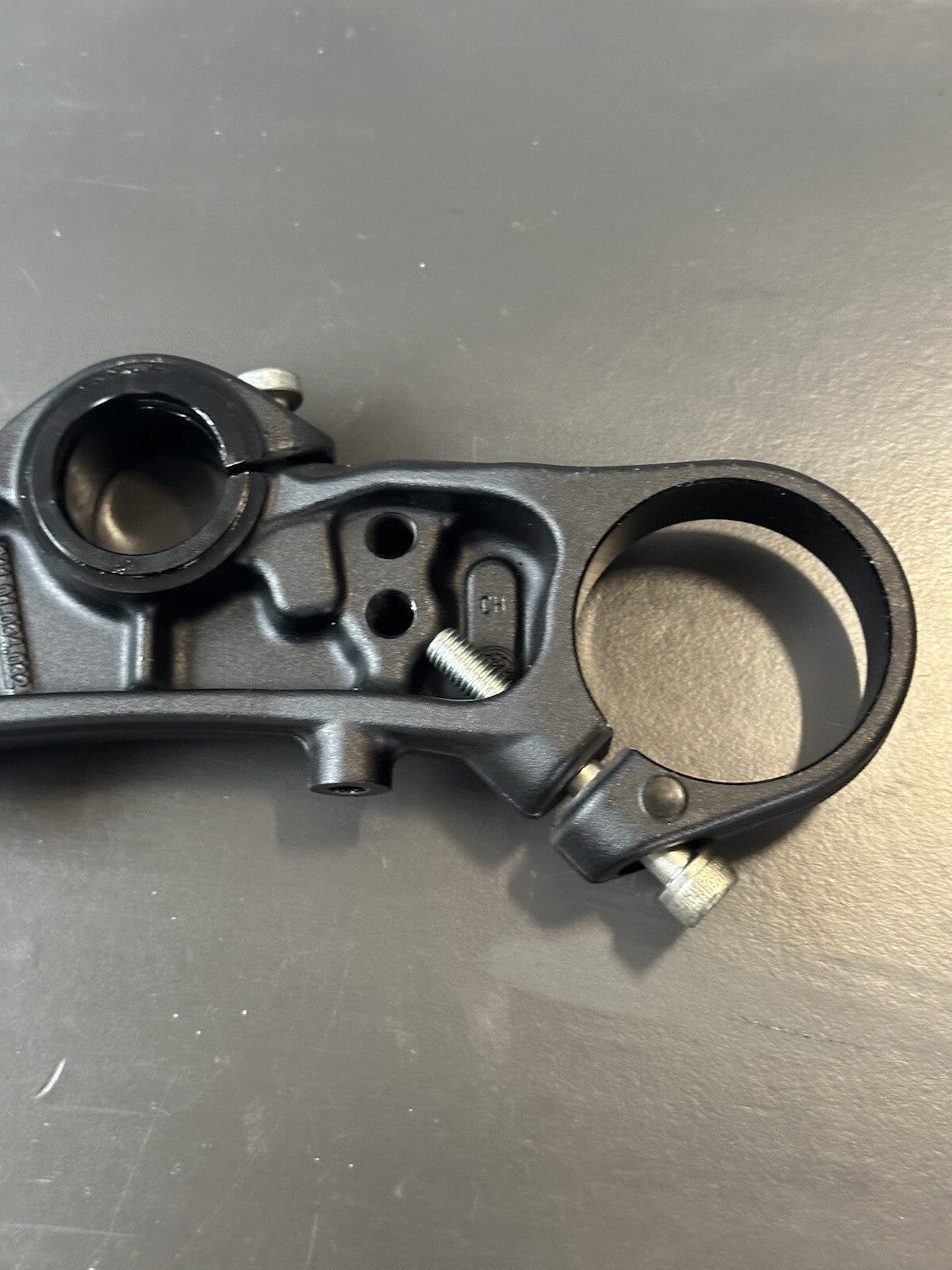 KTM 790 Top Yoke top upper fork yoke Top Yoke Top Fork Clamp 64101034032 OEM