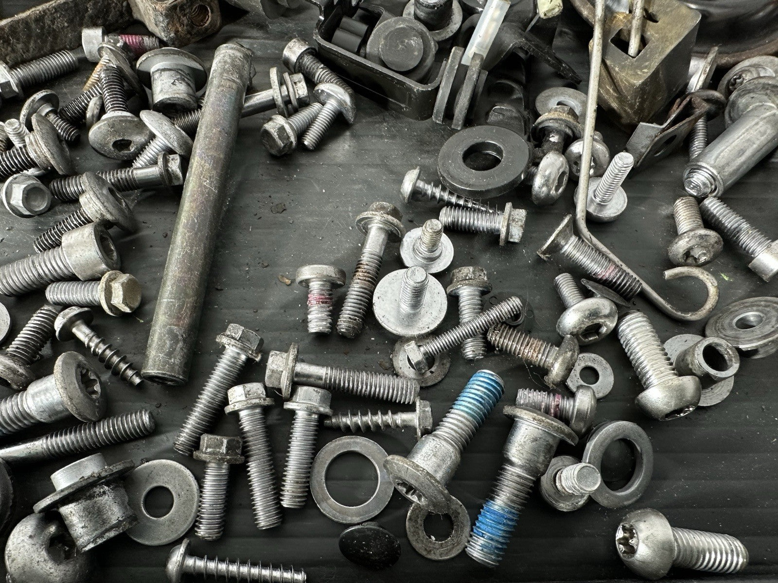 Triumph Street Triple 675 R 2015 Nuts Bolts Fixings Job Lot 2013-2016 16470 Mile