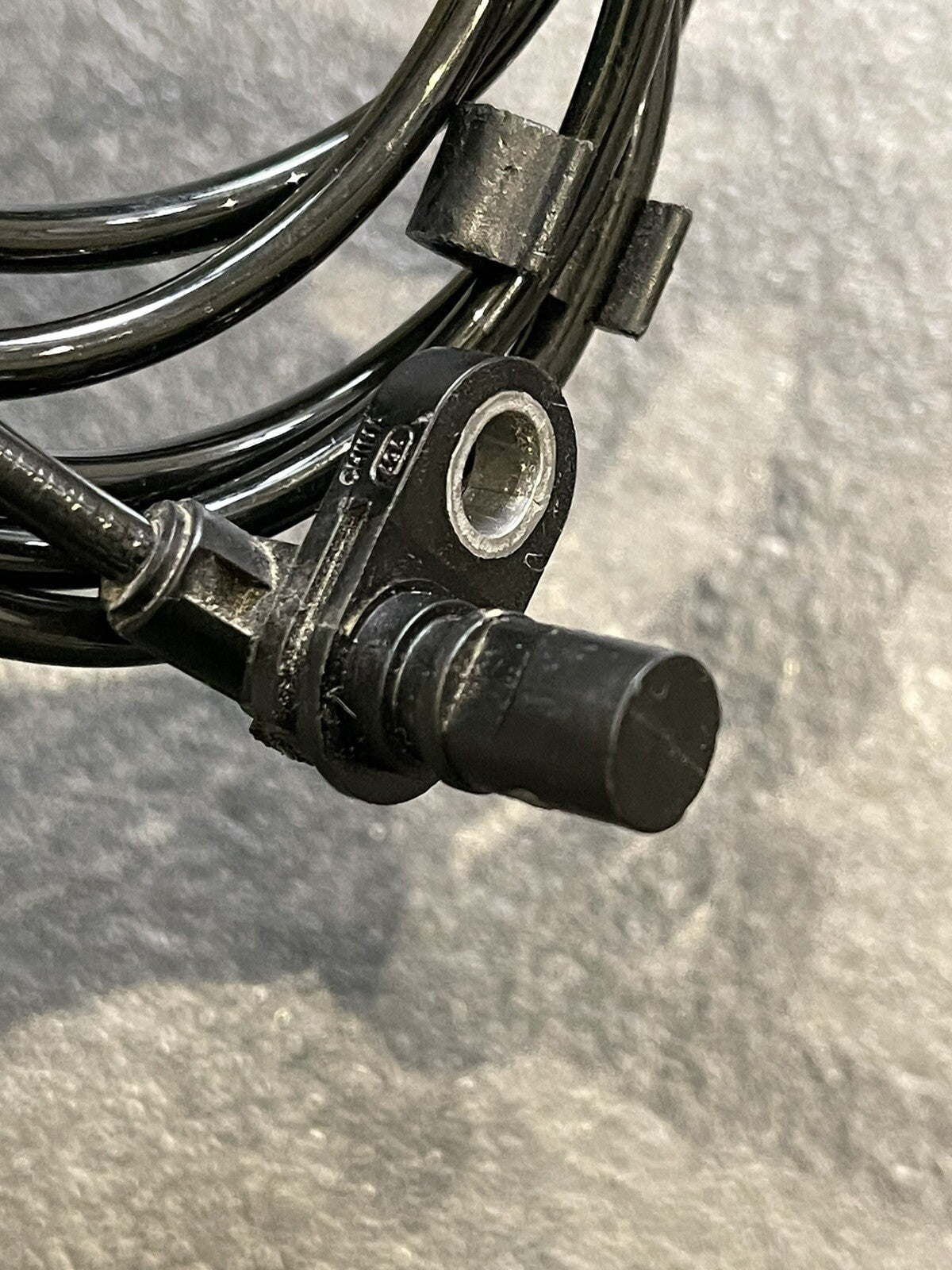 KTM Superduke R 1290 2020-2022 Front ABS Sensor Cable Pick-up OEM 2021
