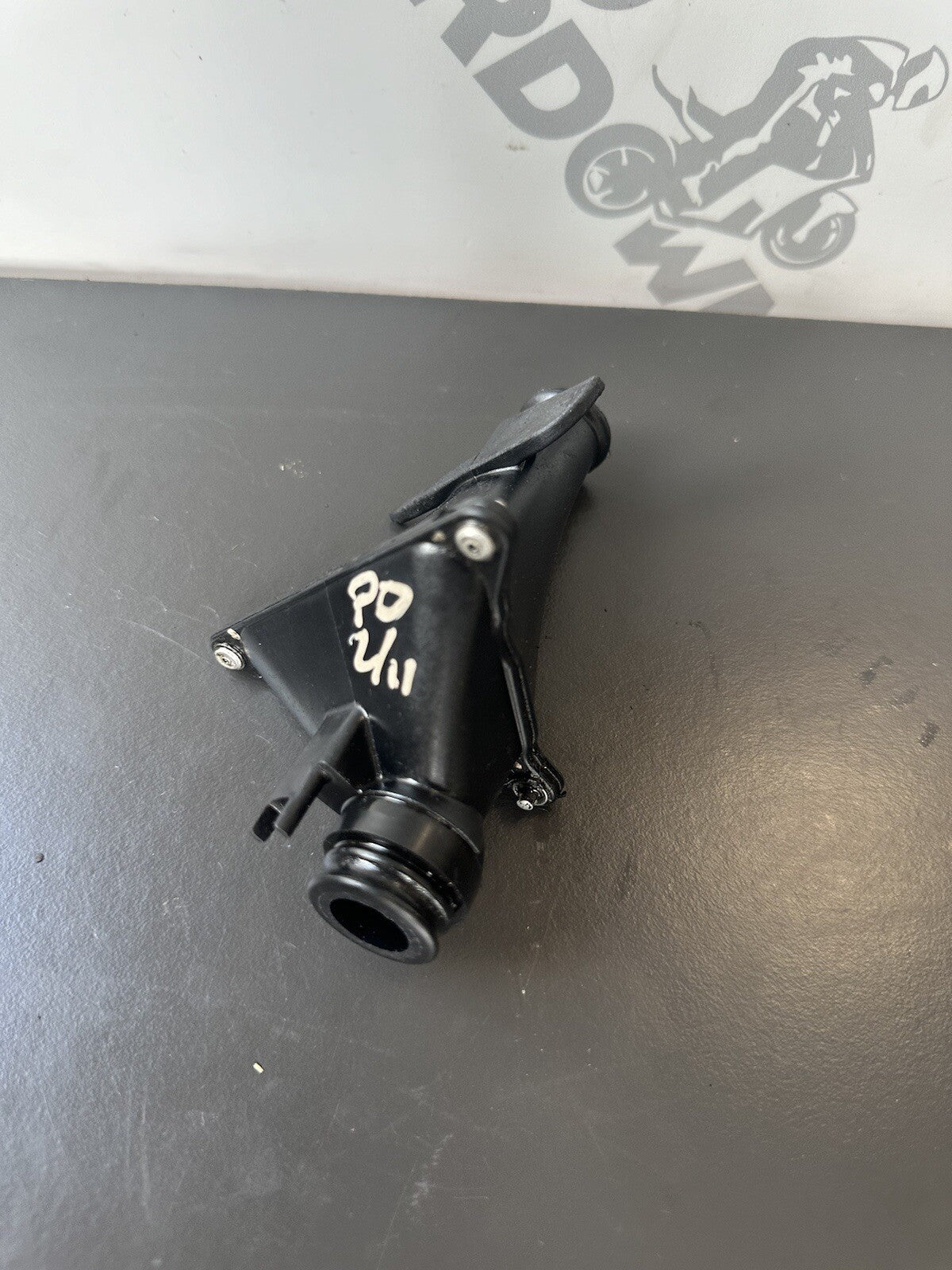 Triumph Speed Triple 1050 2011 2012 2013 2014 2015 Oil Pump Pick Up Pickup OEM