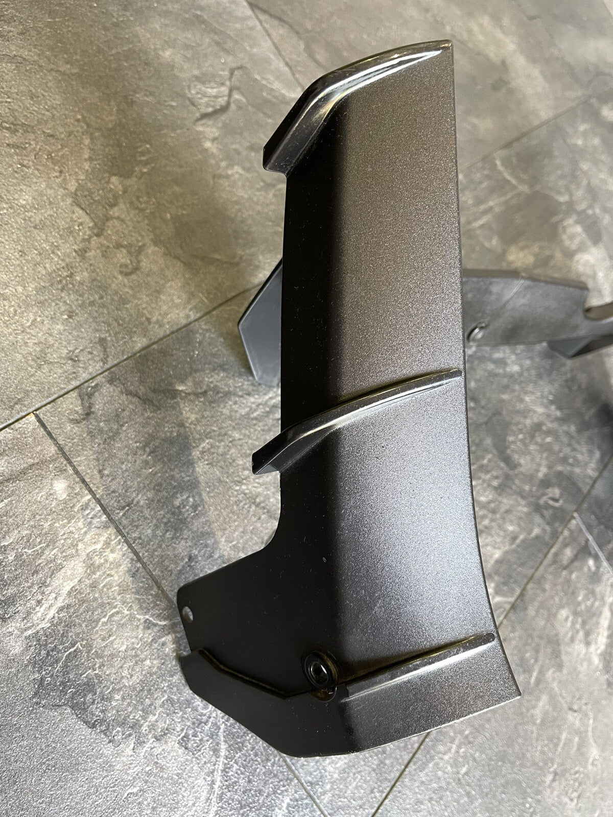 Aprilia Tuono V4 1100 Factory 2017 Radiator Surround Fairing 9262 Miles RSV4