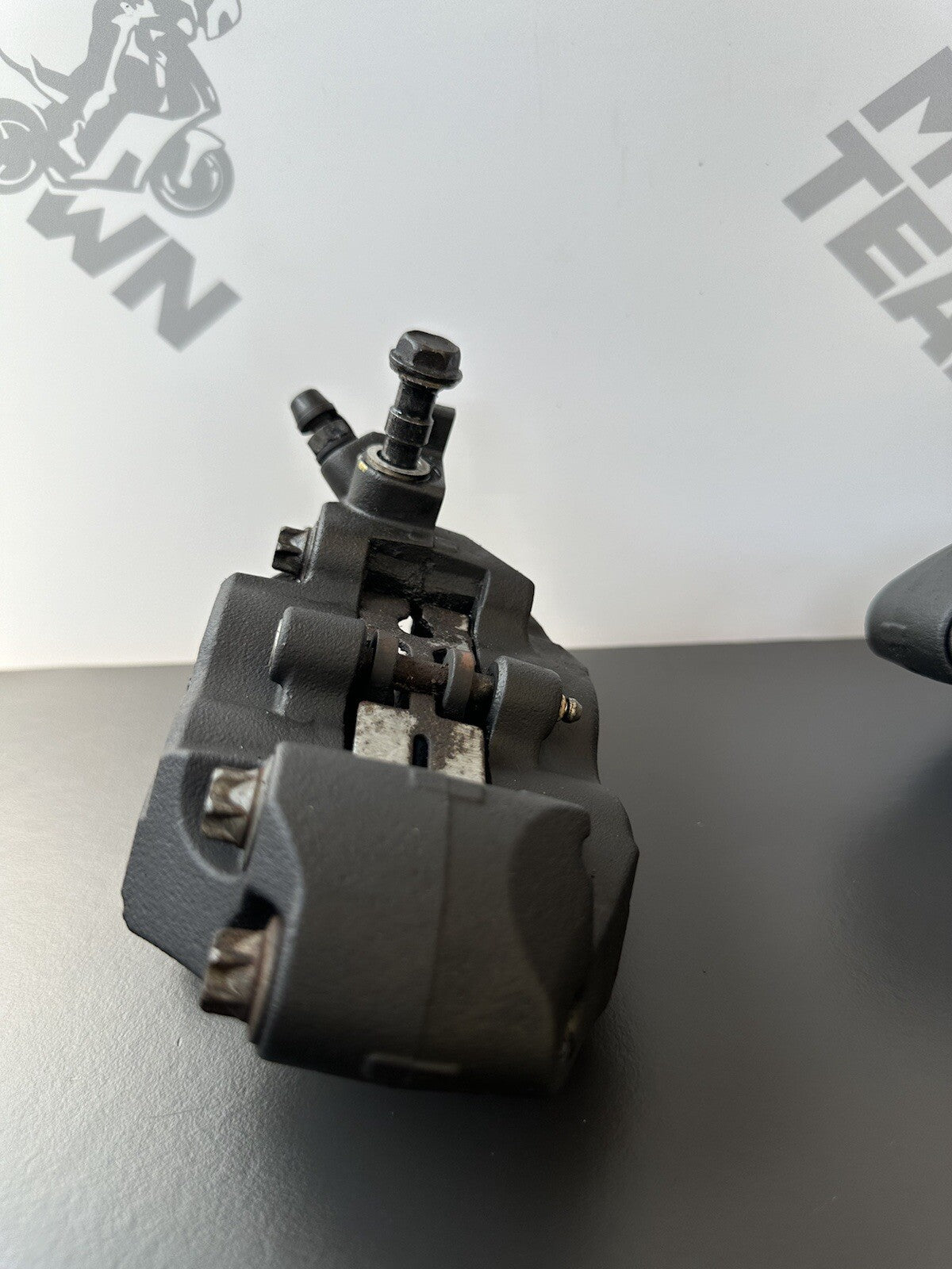 Kawasaki Z900 ZR900 2022 front brake calipers pair Kawasaki Z900 Front Calipers