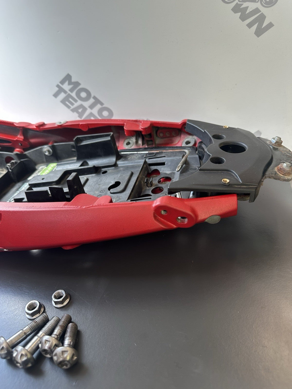 Triumph Street Triple 675 R 2015 Subframe Rear Frame 2013-2016 OEM DESCRIPTION
