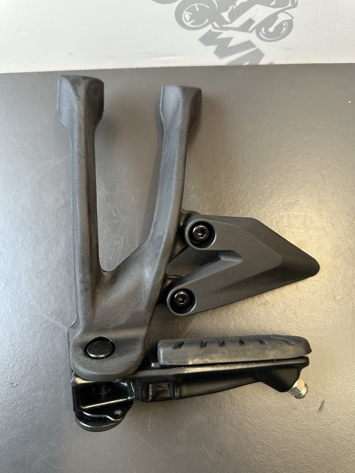KTM 125 DUKE LEFT PILLION FOOT REST LT Pillion Foot Rest Left Foot hanger OEM