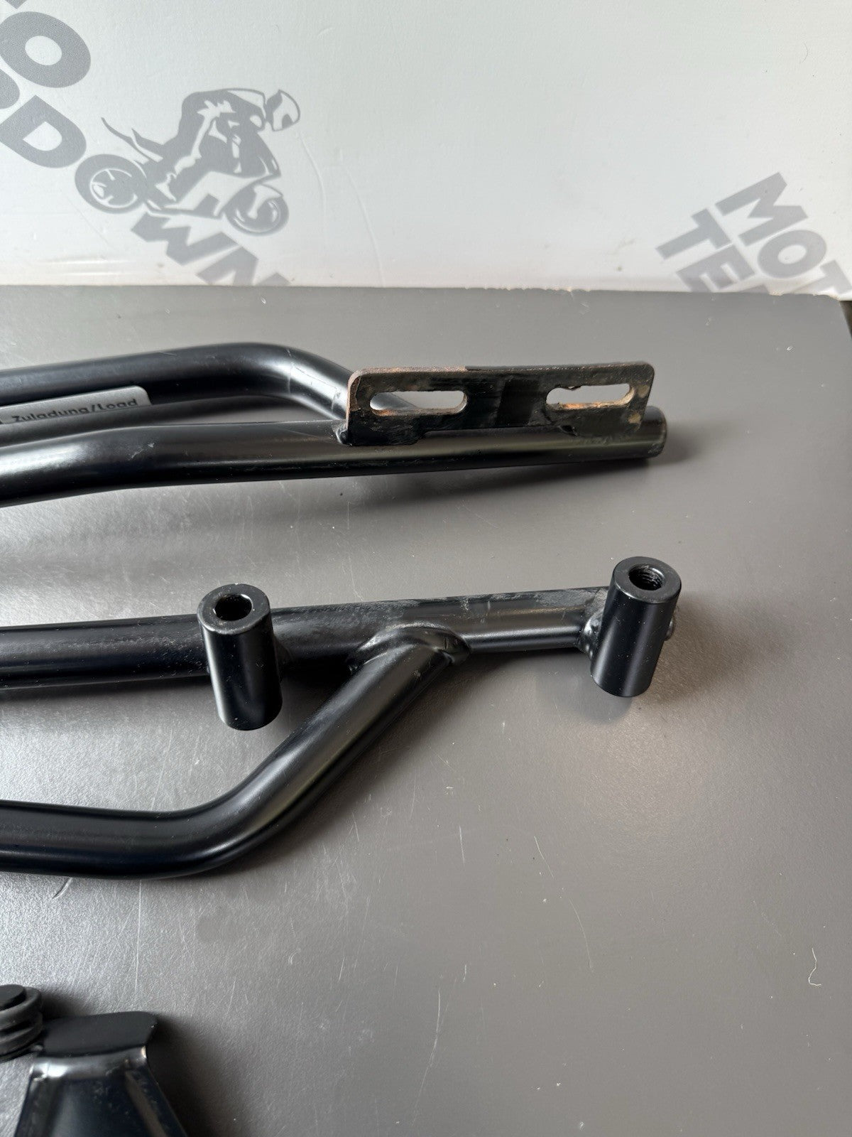 TRIUMPH TRIDENT 660 Top Case Carrier Luggage Plate Rear Rack Arms 2021-2024