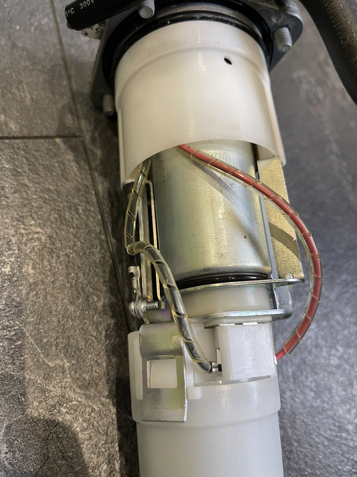 KTM Superduke R 1290 2020-2022 Fuel Pump Fuel Tank Pump Only 7179 Miles *UK ONLY