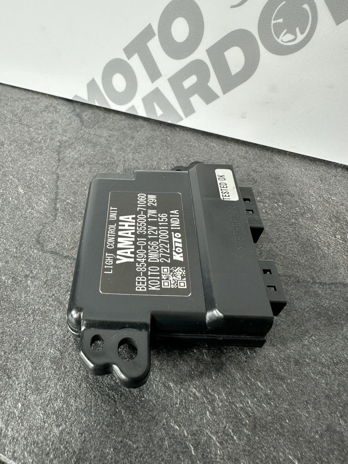 Yamaha R7 690 2024 Light Control Unit Light ECU 1784 Miles 2022 2023 OEM