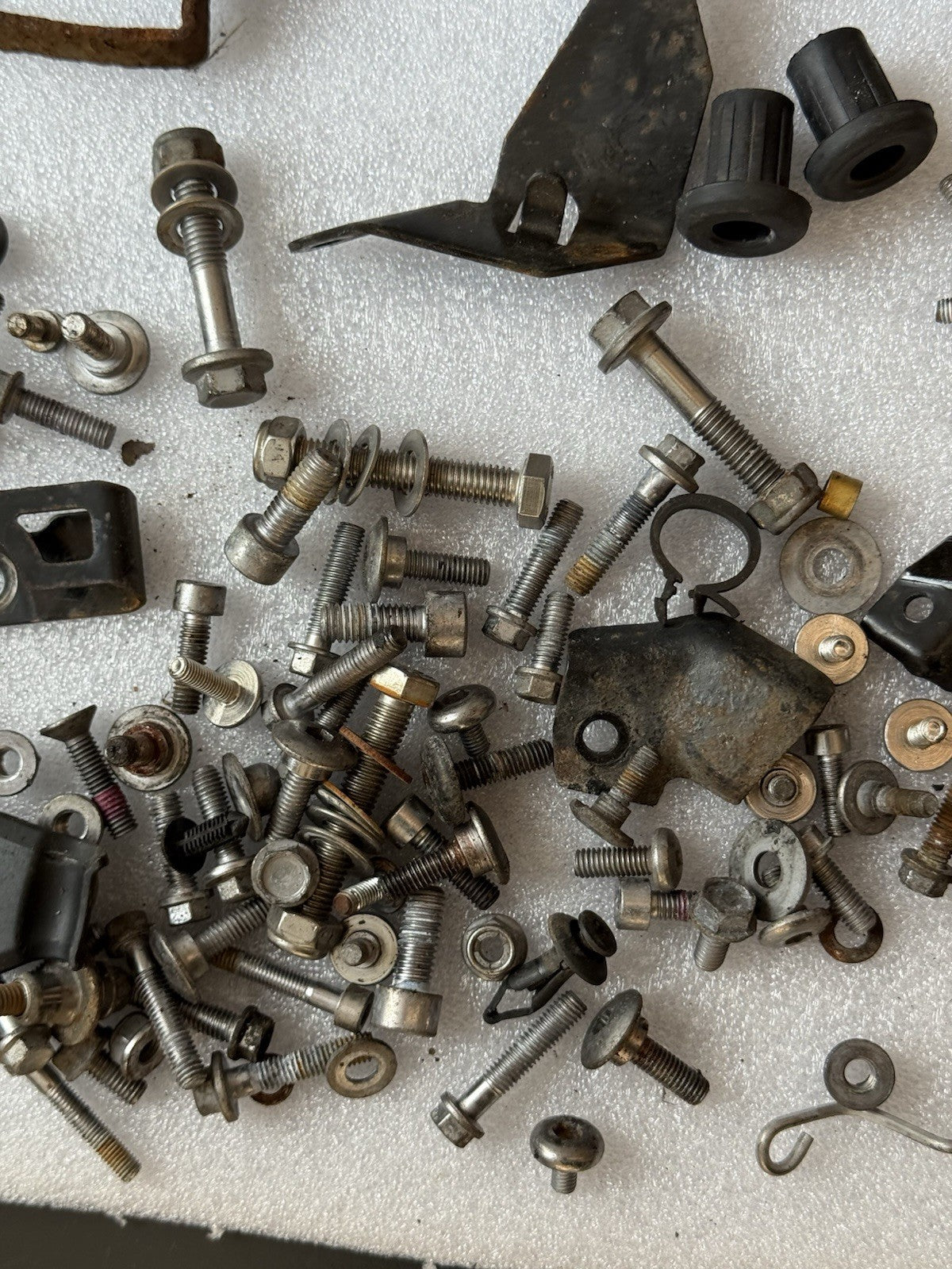 TRIUMPH STREET TRIPLE 675R Job Lot NUTS BOLTS SPARES Job Lot 17,009 Miles OEM