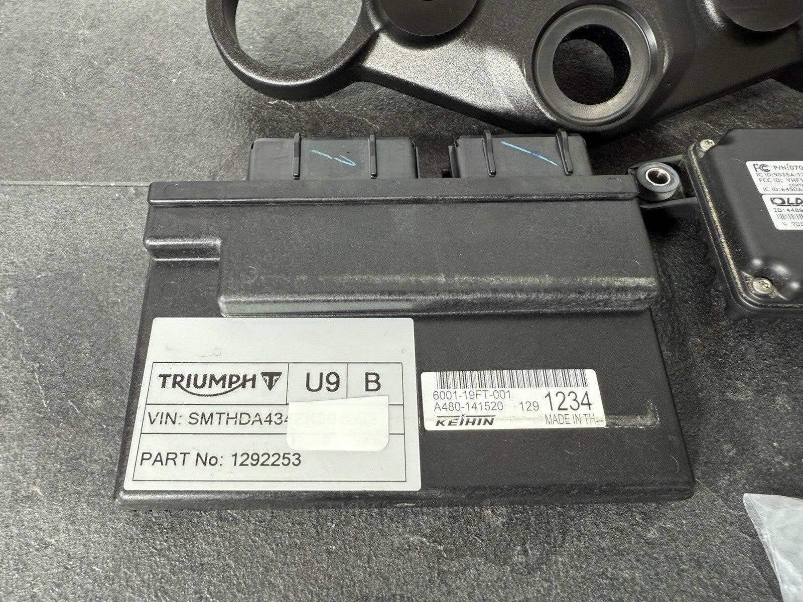 bbc7ad90-5ac5-475c-9005-29f8273ca85f