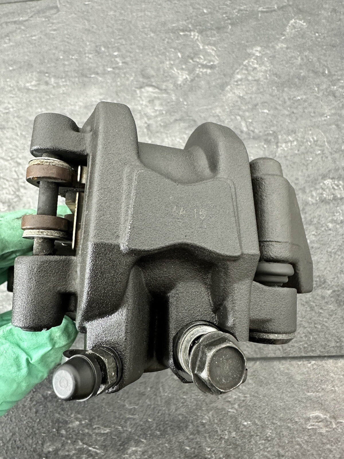 Kawasaki ZX6R 636 ABS 2016 NISSIN Rear Brake Caliper & Hanger 8655m 2013-2015