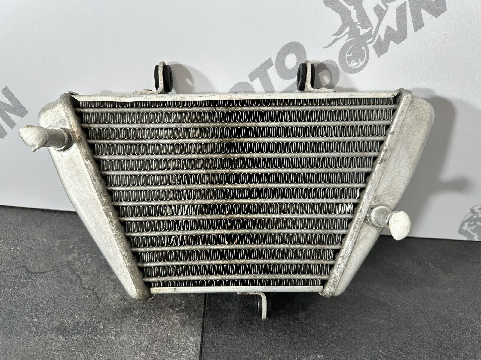 Aprilia Tuono V4 1100 2021 Oil Cooler Radiator Only 6606 Miles 2022-2024 OEM