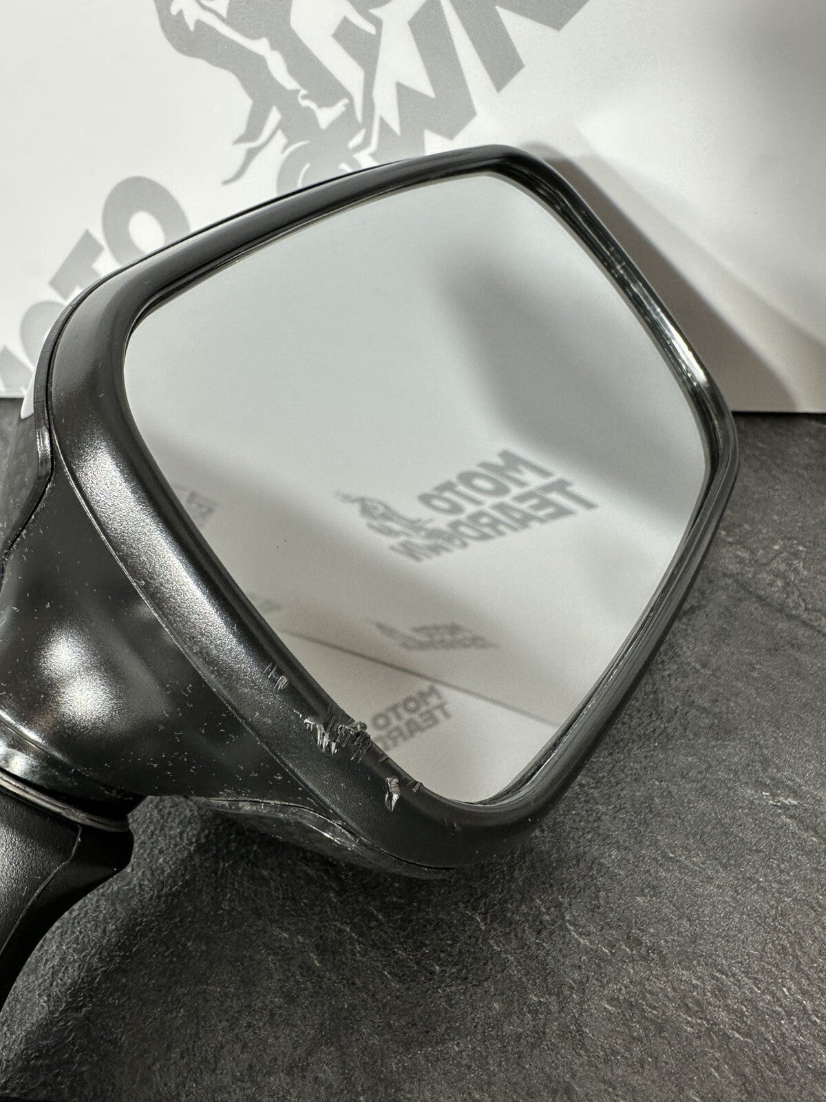 Suzuki GSXR 1300 2016 HAYABUSA Mirror Right Side View Mirror 18408 Miles OEM