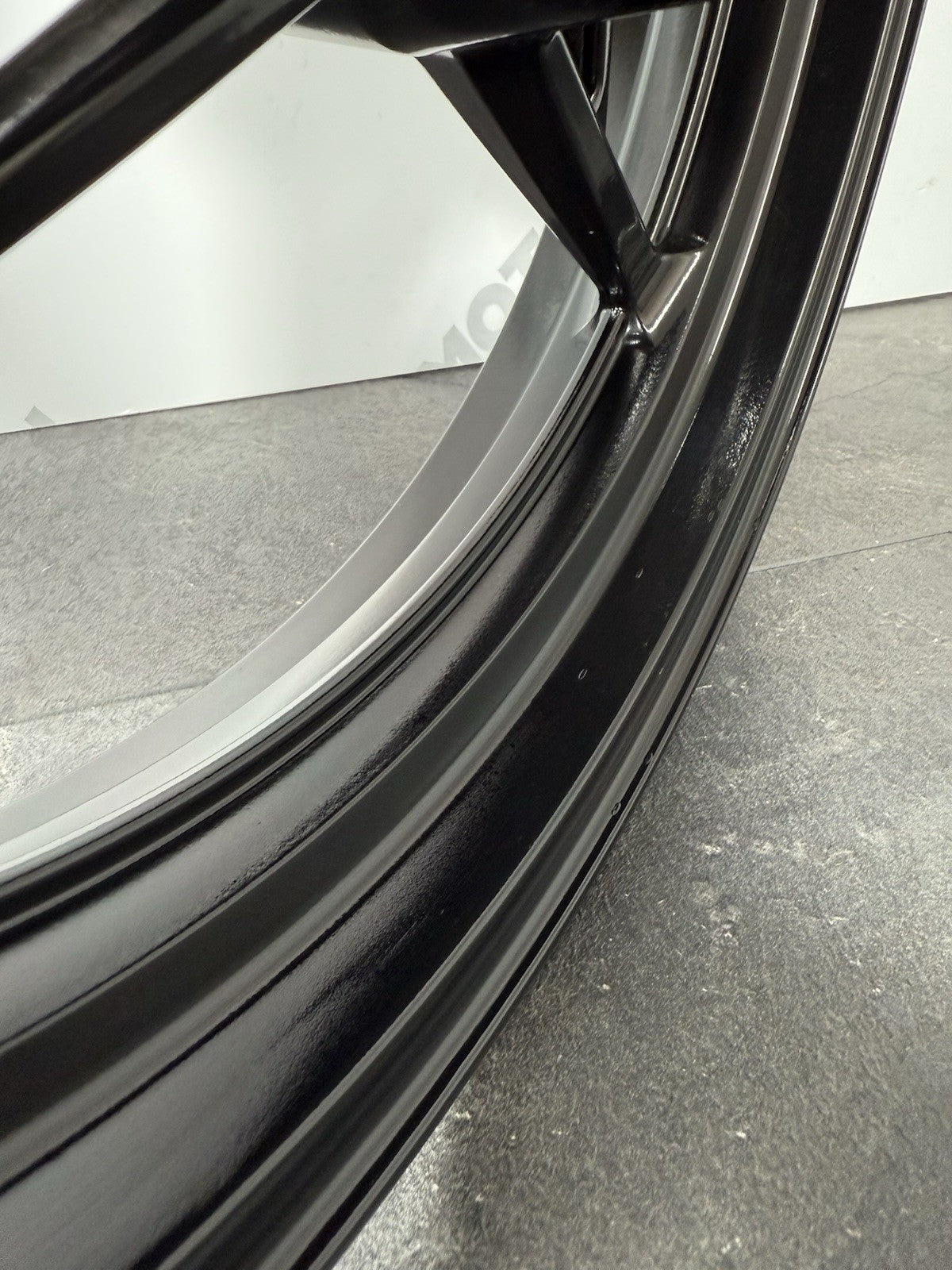 135c4ddd-dc44-4b35-9588-a81c3e7f3656