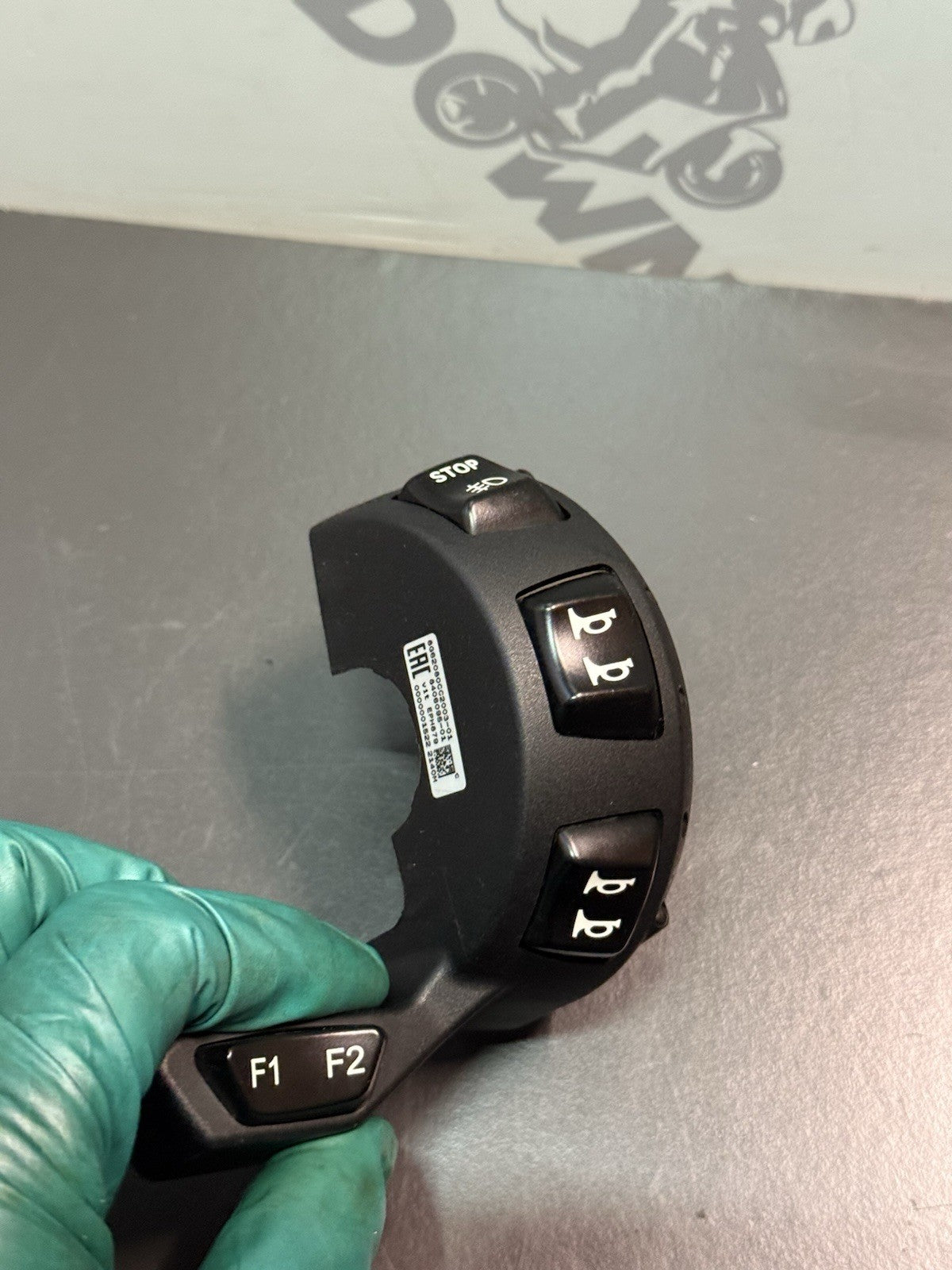 d6b2141c-8460-4386-ae3f-e68112518fbf