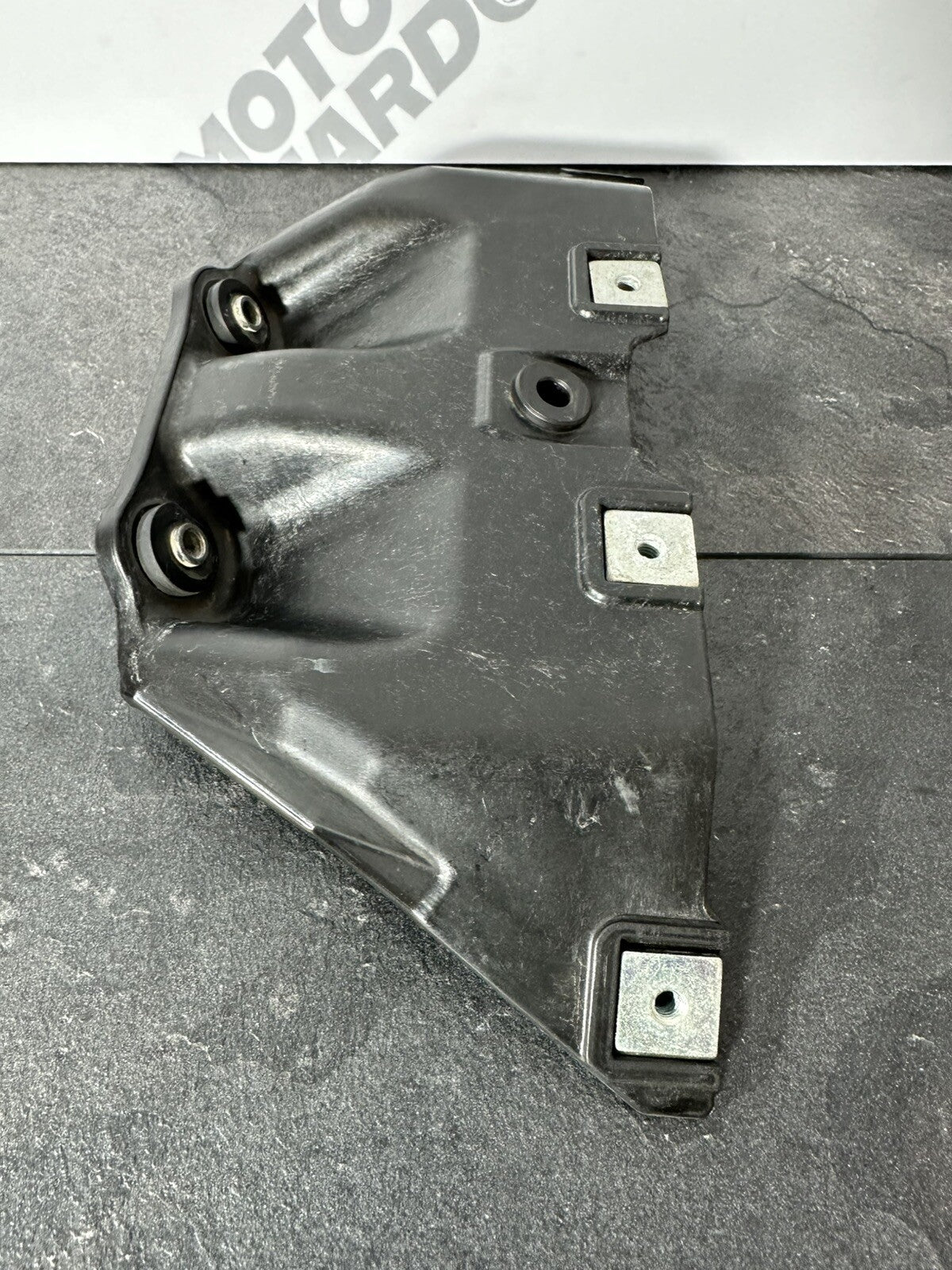 Suzuki GSXR 1000 2014 Fuel Tank Front Cover Bracket 22774 Miles 2009-2016 OEM