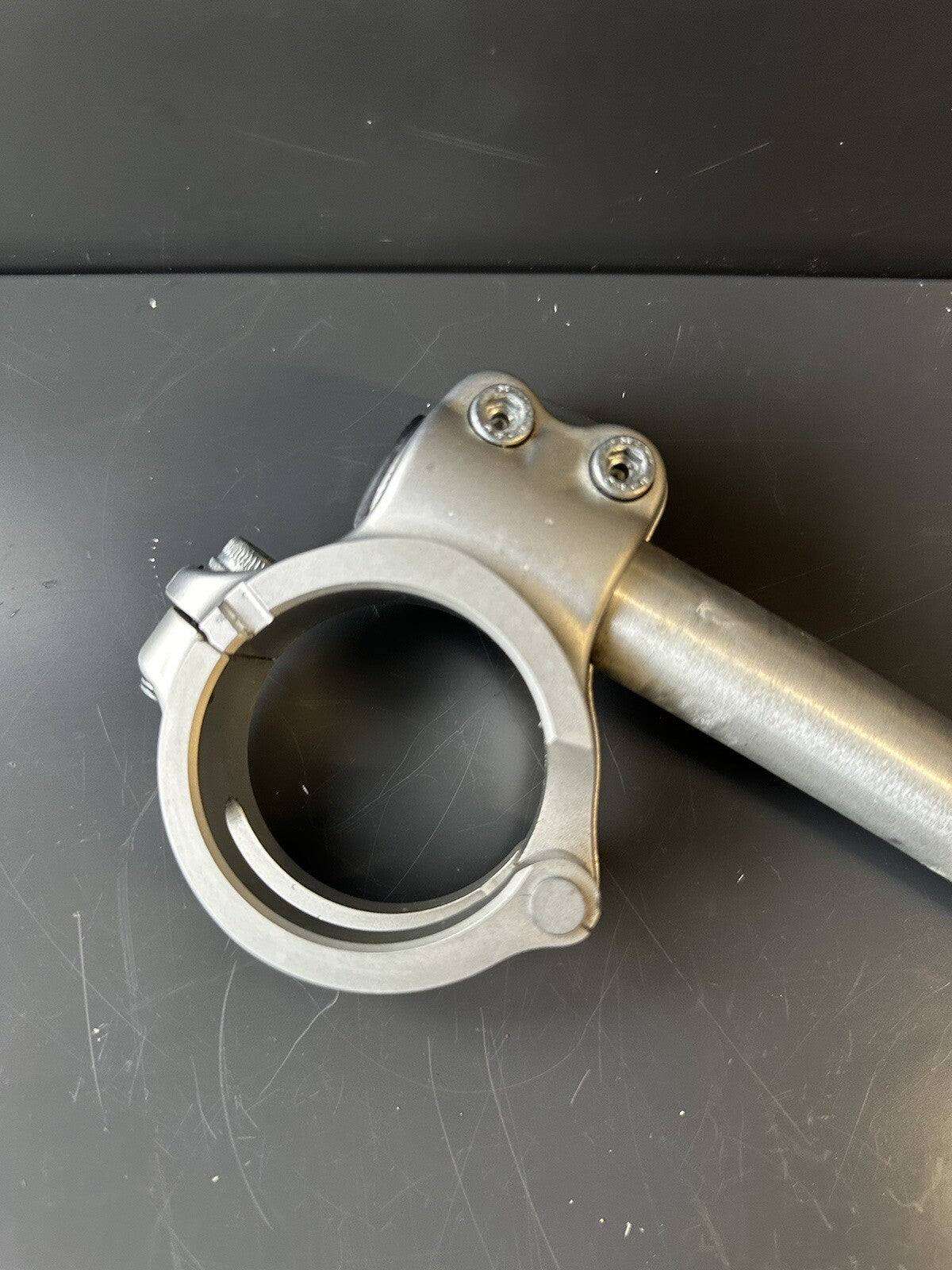 DUCATI PANIGALE 959 RIGHT RH HANDLEBAR CLIP ON BAR **SLIGHTLY BENT** 959 Clip On