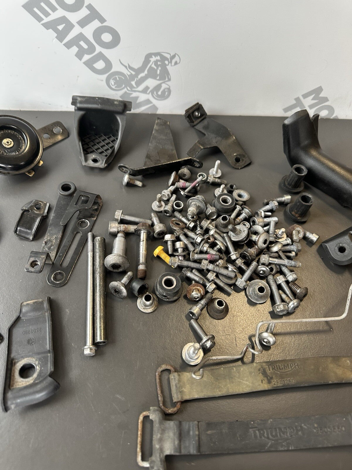 TRIUMPH STREET TRIPLE 675R Job Lot NUTS BOLTS SPARES Job Lot 25,557 Miles OEM