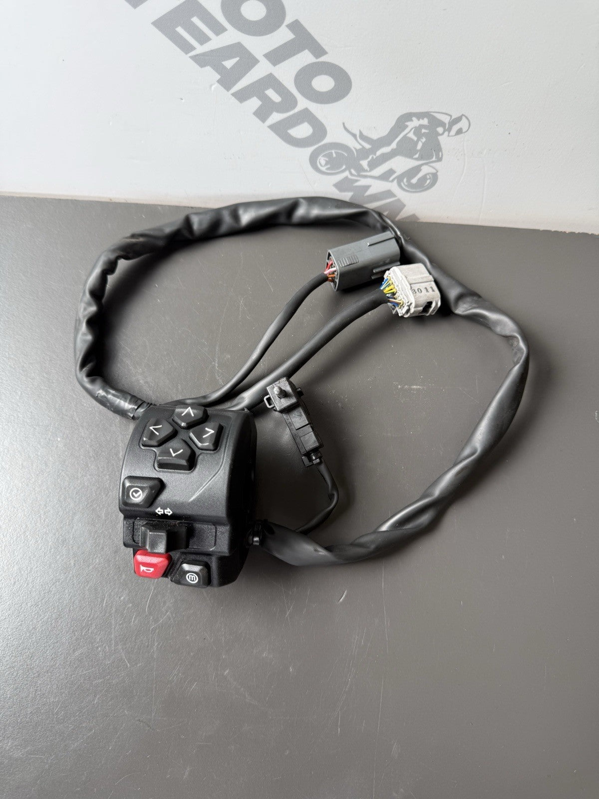 Triumph Trident 660 Left Switchgear Controls Assy Left Switch 2021-2024 OEM