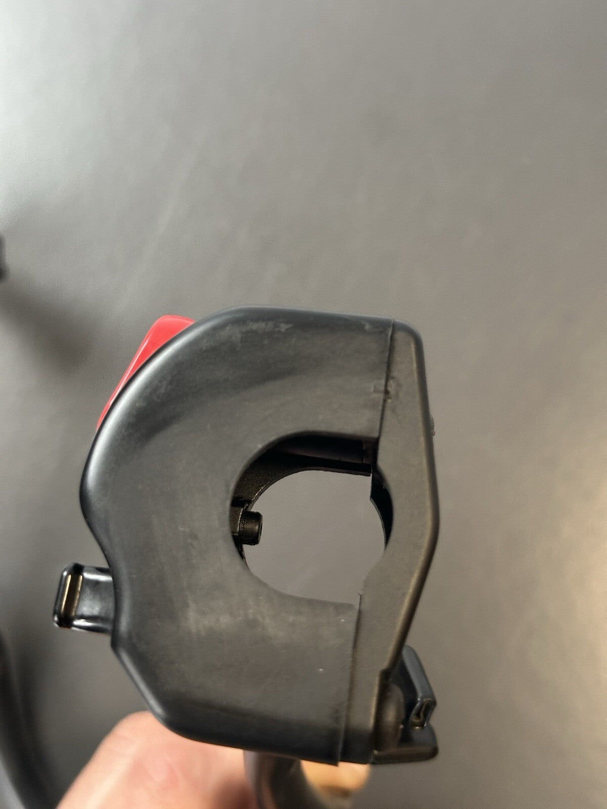 TRIUMPH STREET TRIPLE 675R 675 R/H Right Switchgear T2049255 Right Switch 2011