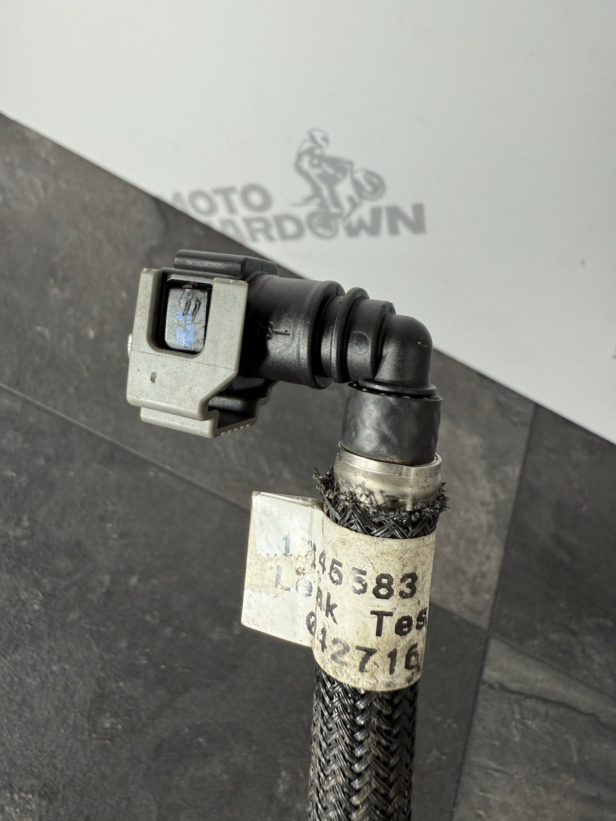 8271a865-243e-46d5-8035-302add7bff0a