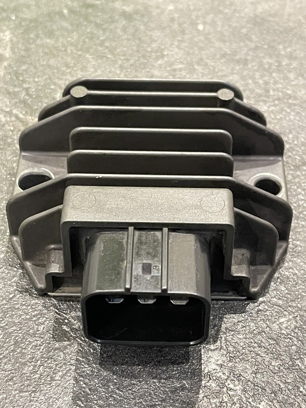 KTM Superduke R 1290 2018 2019 Regulator Rectifier Unit Only 8115 Miles OEM