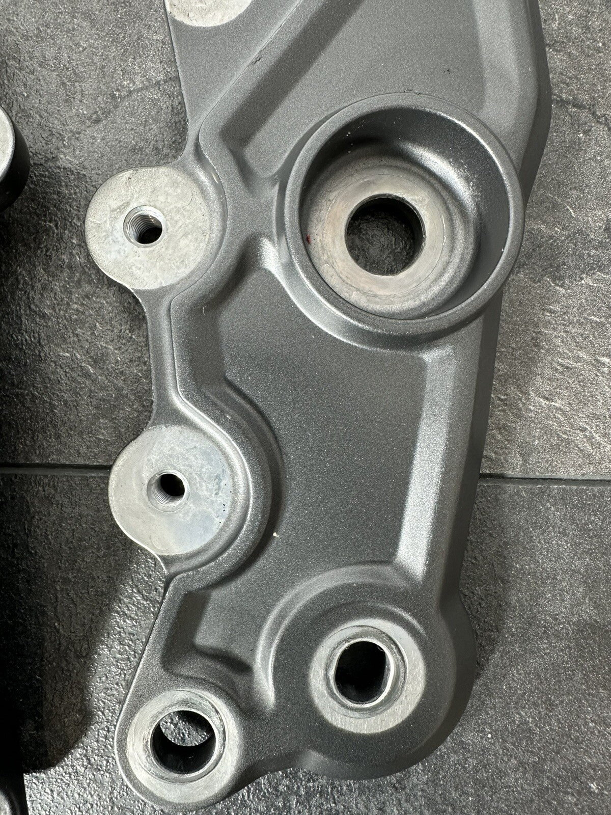 Yamaha R7 690 2024 Lower Frame Bracket Adapter Left & Right 1784 Miles 2022 2023
