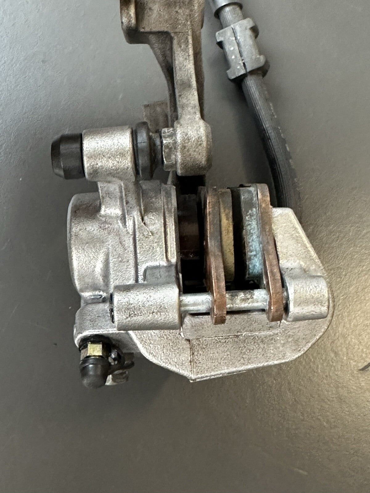 Suzuki GSXR600 GSXR750 Rear brake caliper 2011 - 2017 L1-L7 OEM Nissin Caliper