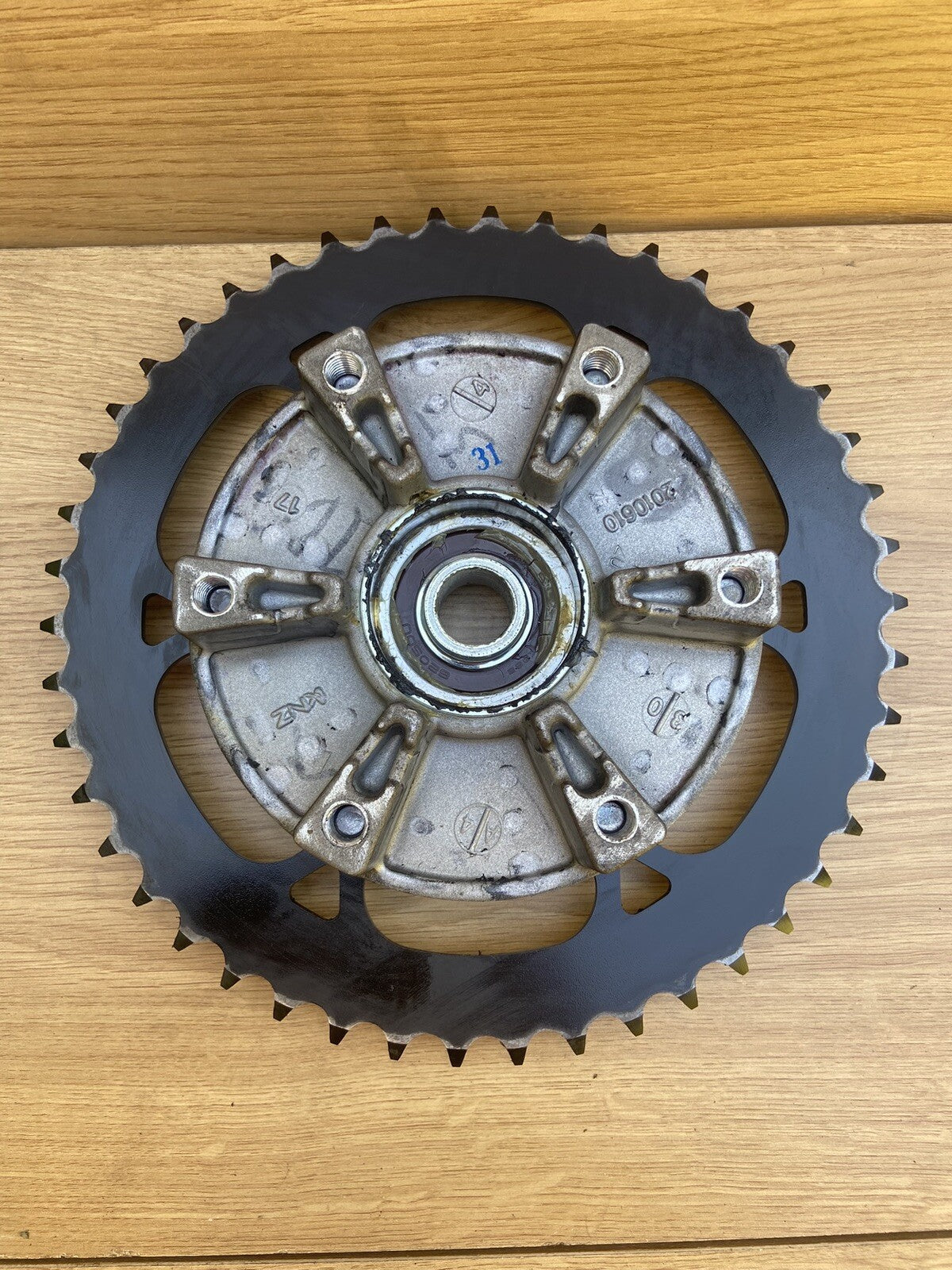 Triumph Street Triple RS 2017 4243 miles rear sprocket carrier And Cush Drives