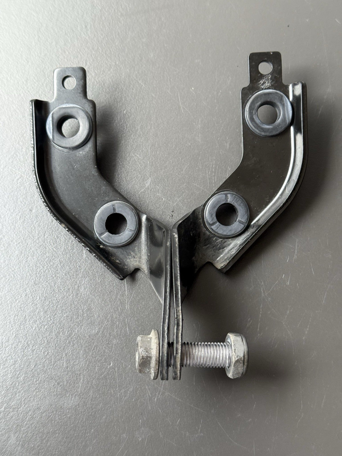 TRIUMPH TRIDENT 660 HEADLIGHT YEAR 2021-2024 Trident 660 Headlight OEM